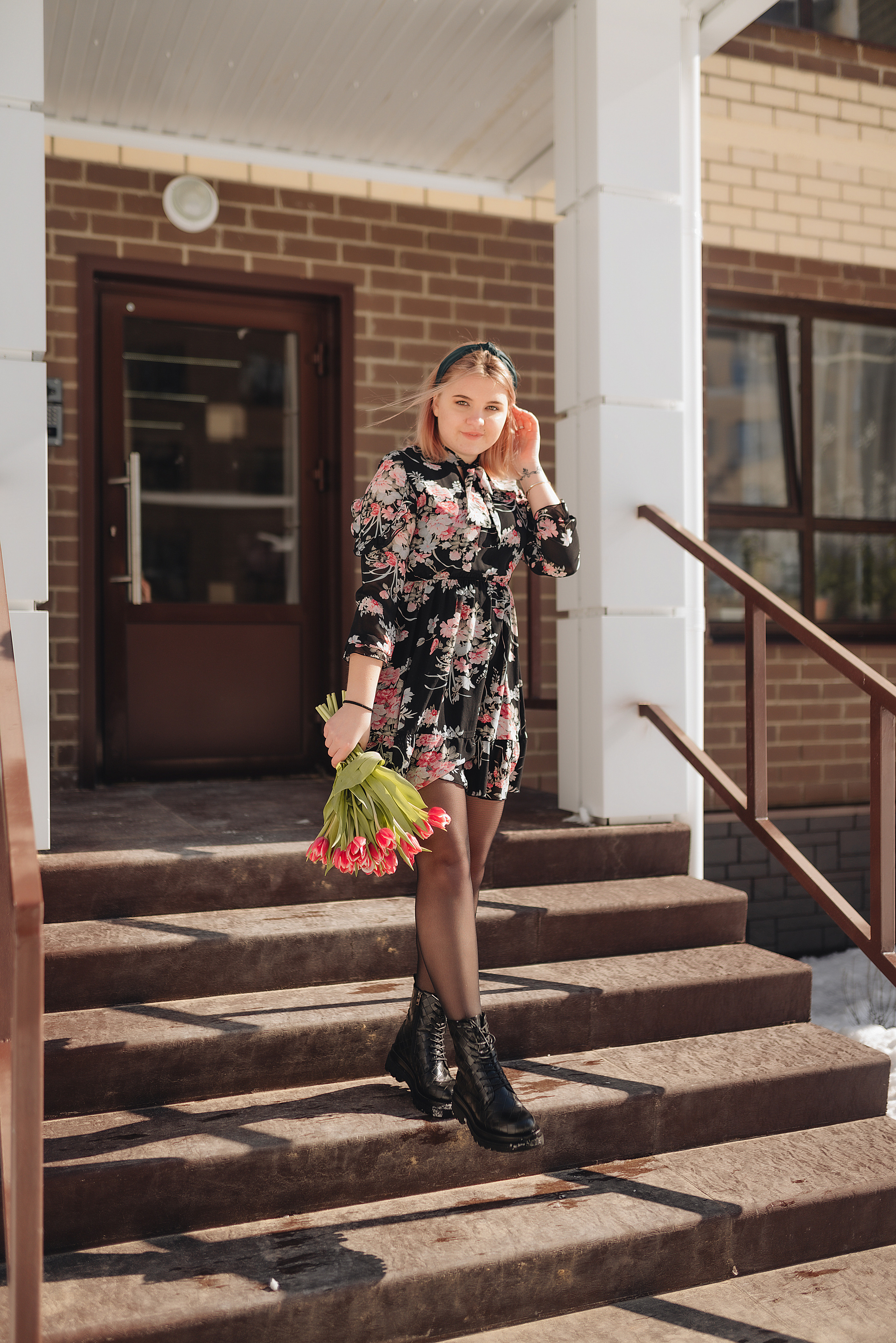 Наталья | Прогулка с тюльпанами. Фотограф Карина Шмулёва. Воронеж и область