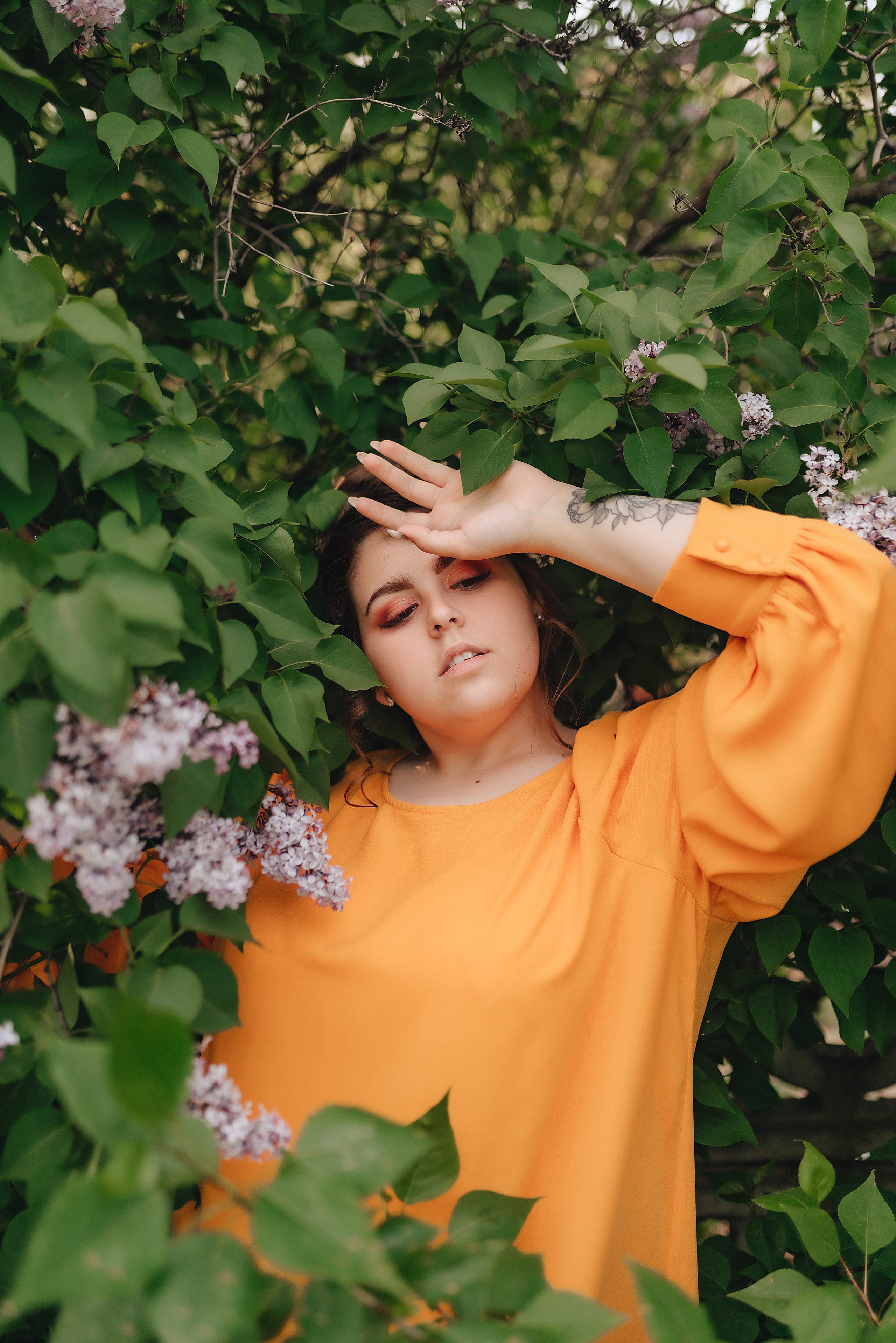 Надежда | Съёмка в сирени. Фотограф Карина Шмулёва. Воронеж и область