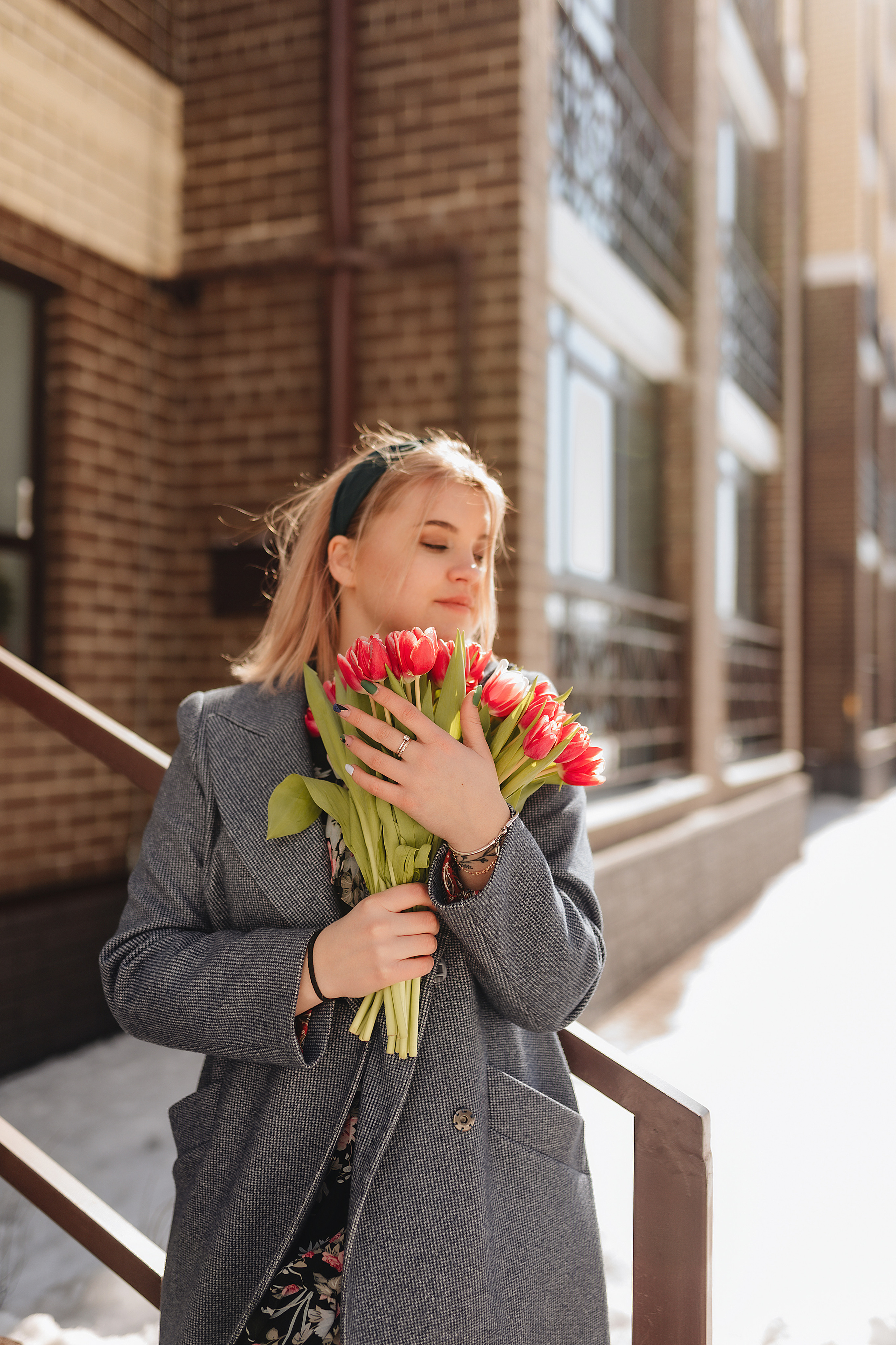 Наталья | Прогулка с тюльпанами. Фотограф Карина Шмулёва. Воронеж и область