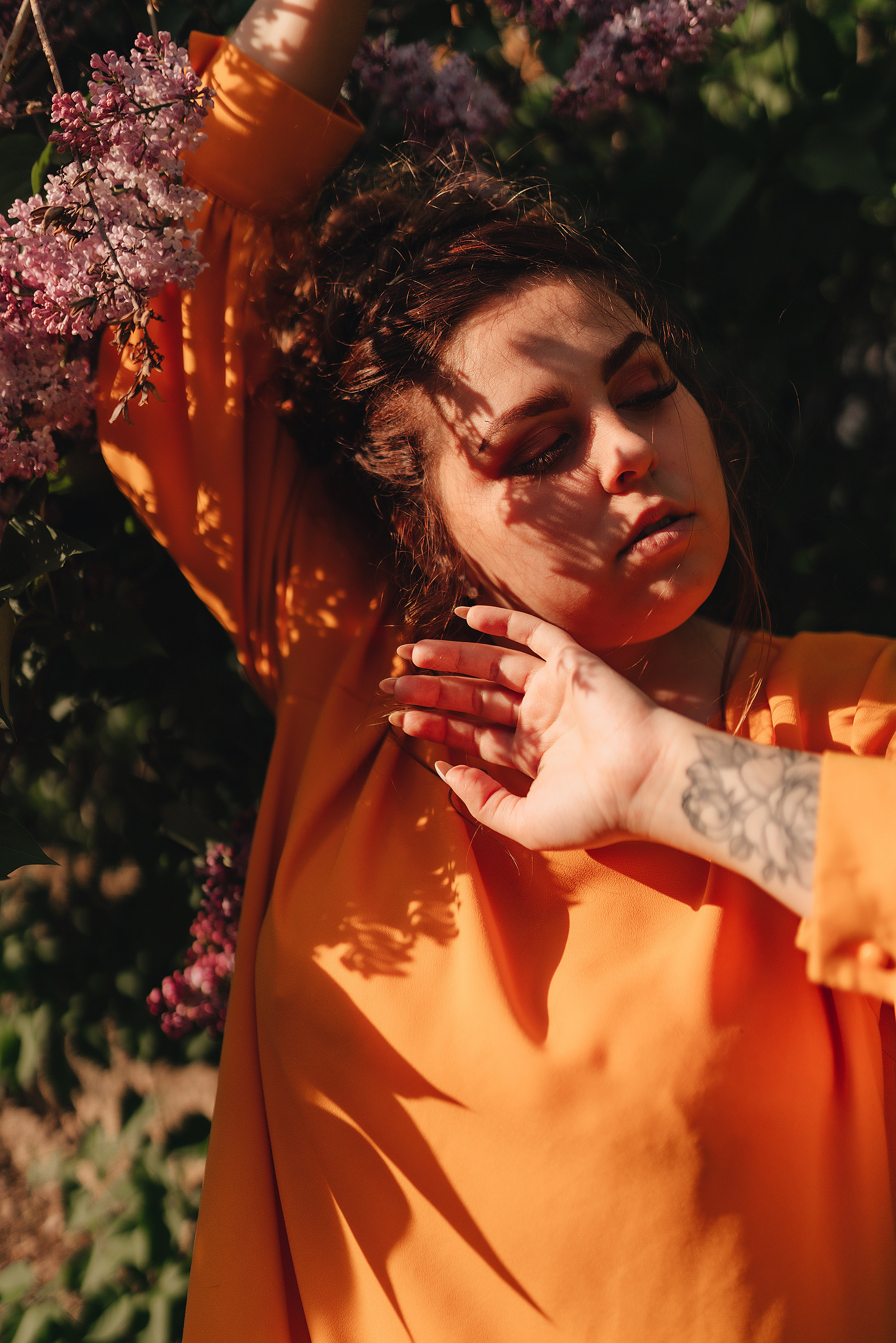 Надежда | Съёмка в сирени. Фотограф Карина Шмулёва. Воронеж и область