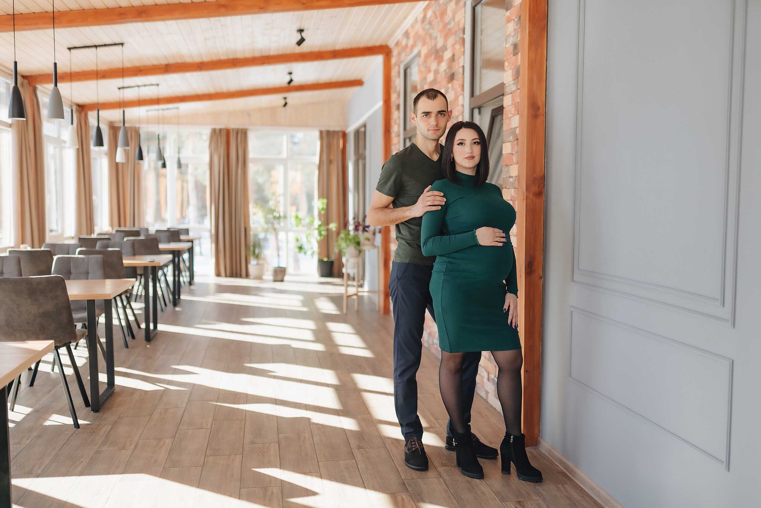 Анна и Павел | Съёмка беременности в отеле Панорама. Фотограф Карина Шмулёва. Воронеж и область