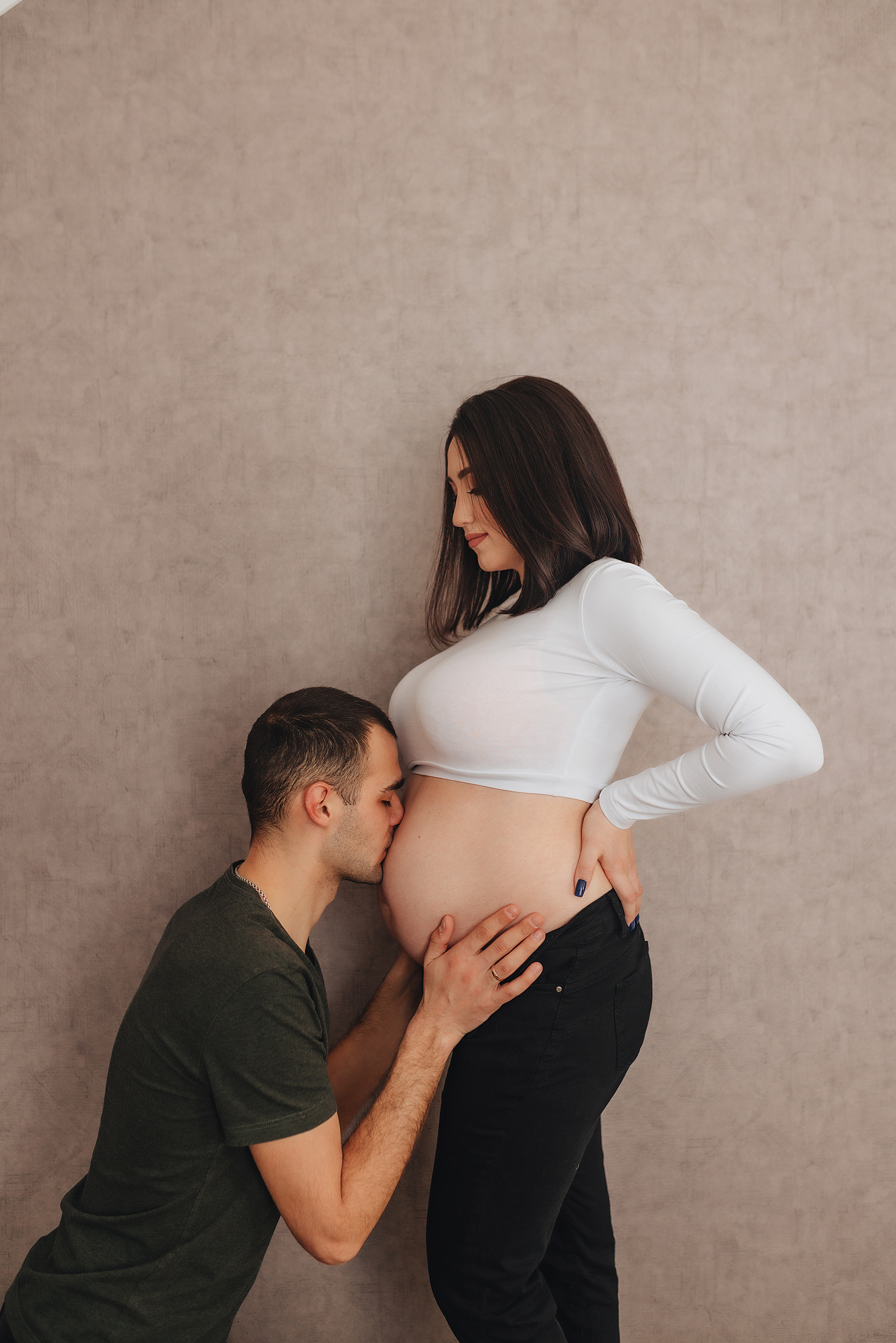 Анна и Павел | Съёмка беременности в отеле Панорама. Фотограф Карина Шмулёва. Воронеж и область