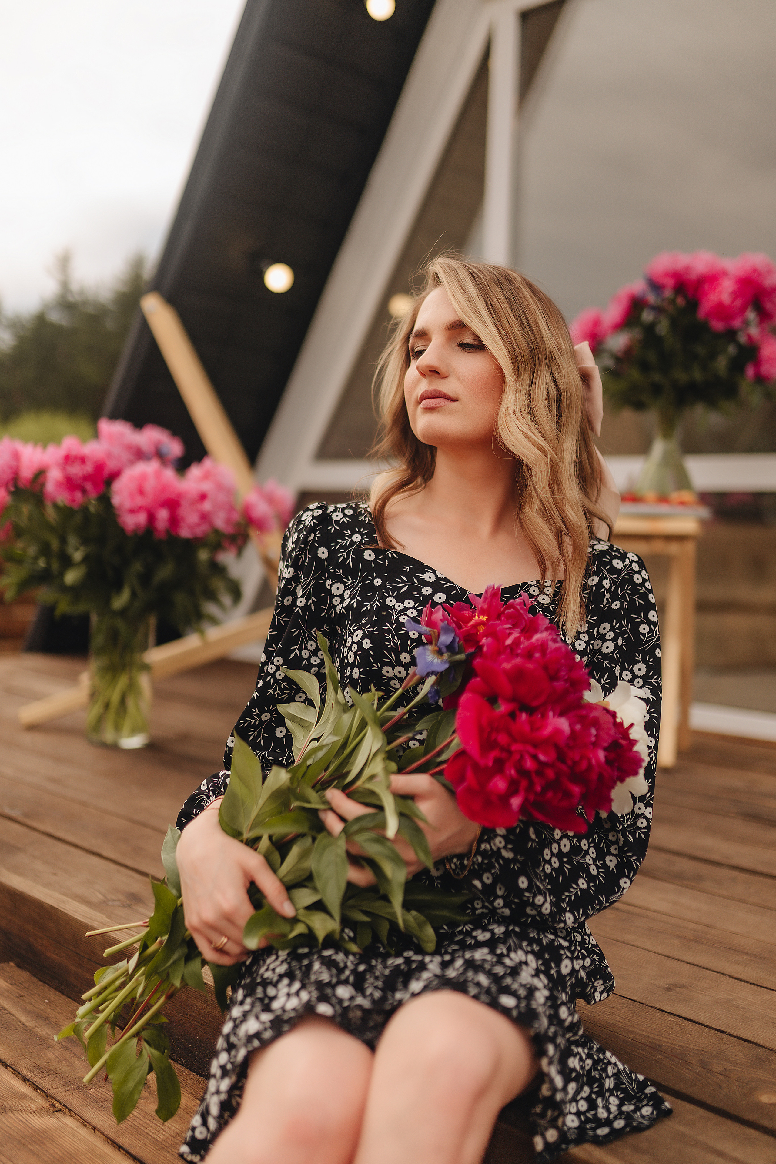 Кристина |Фотопроект с пионами. Фотограф Карина Шмулёва. Воронеж и область