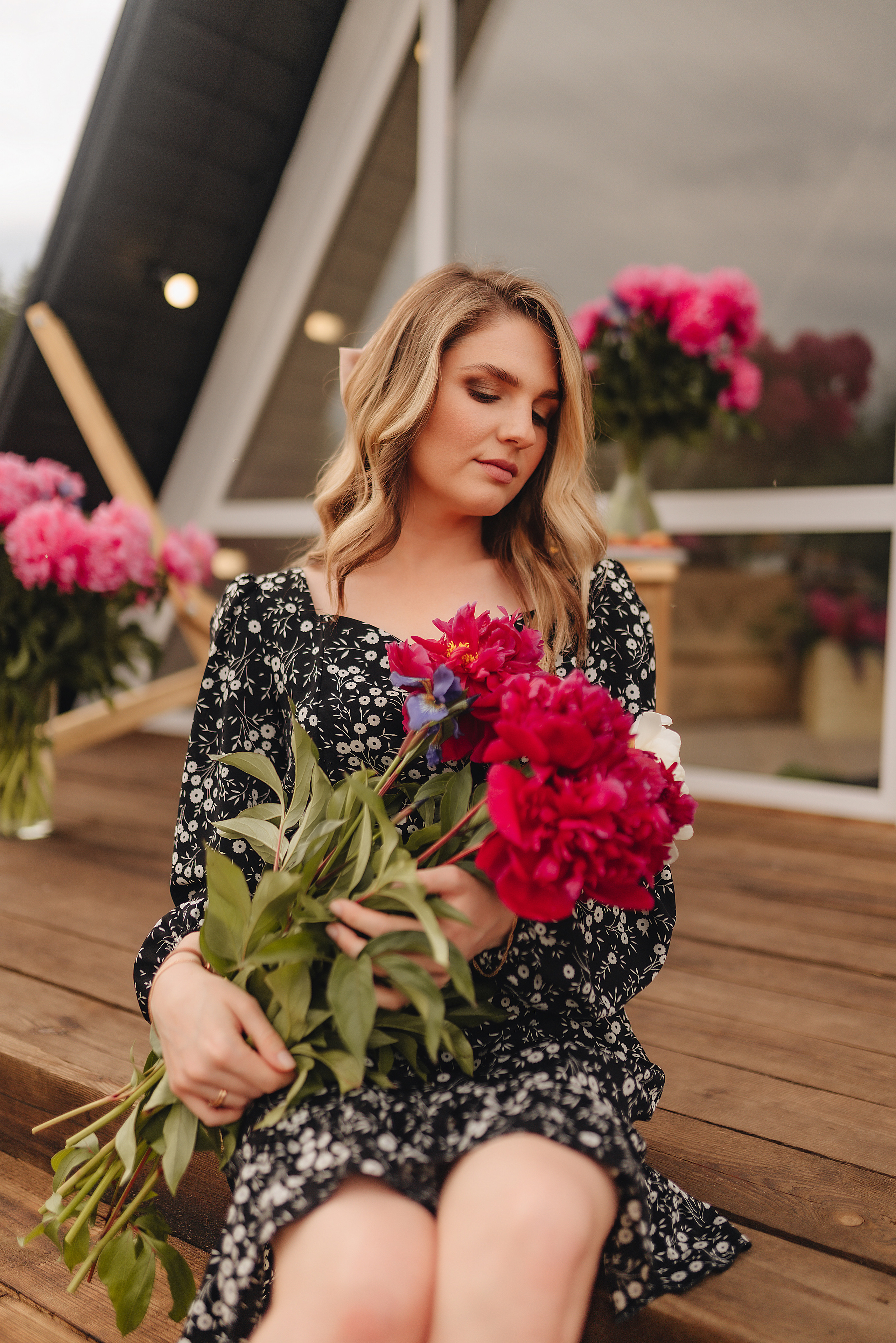 Кристина |Фотопроект с пионами. Фотограф Карина Шмулёва. Воронеж и область