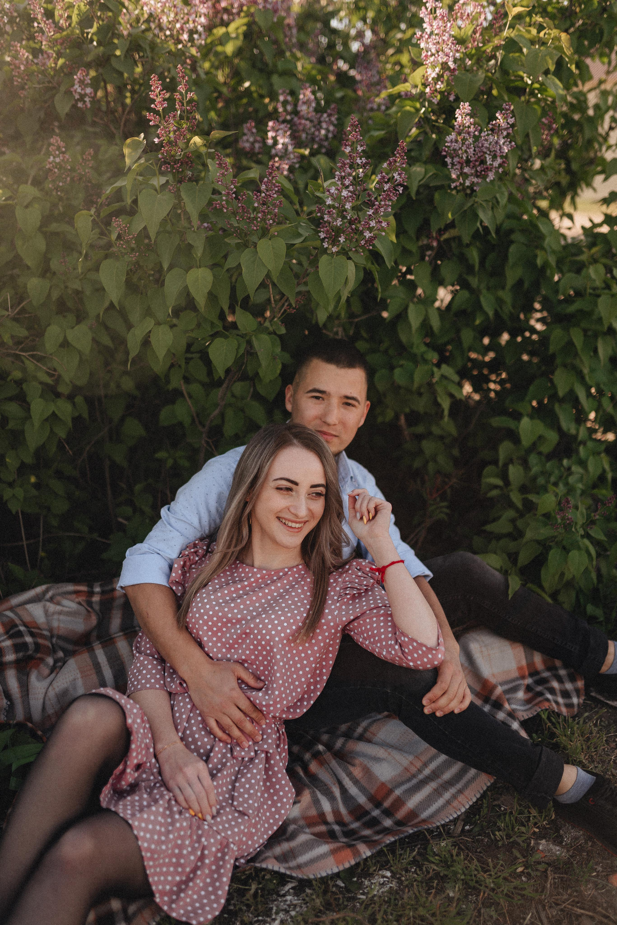 Алёна и Николай | Фото-день в сирени. Фотограф Карина Шмулёва. Воронеж и область