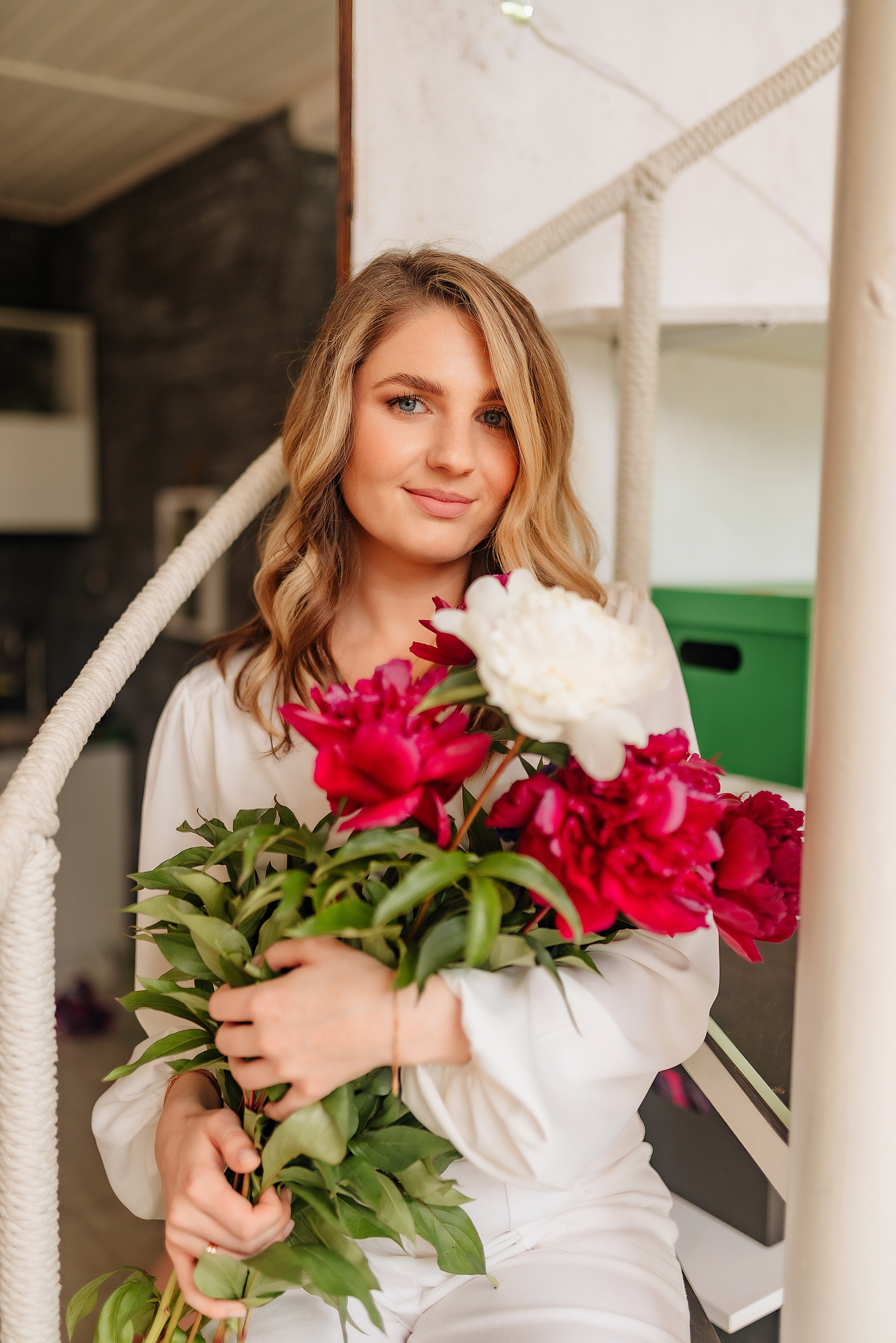 Кристина |Фотопроект с пионами. Фотограф Карина Шмулёва. Воронеж и область