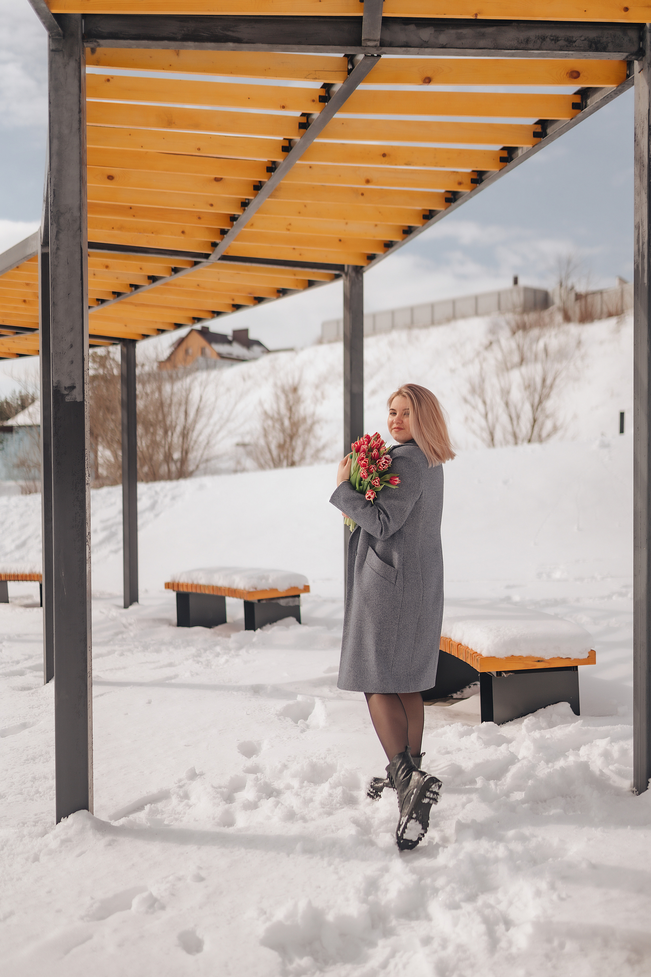 Наталья | Прогулка с тюльпанами. Фотограф Карина Шмулёва. Воронеж и область