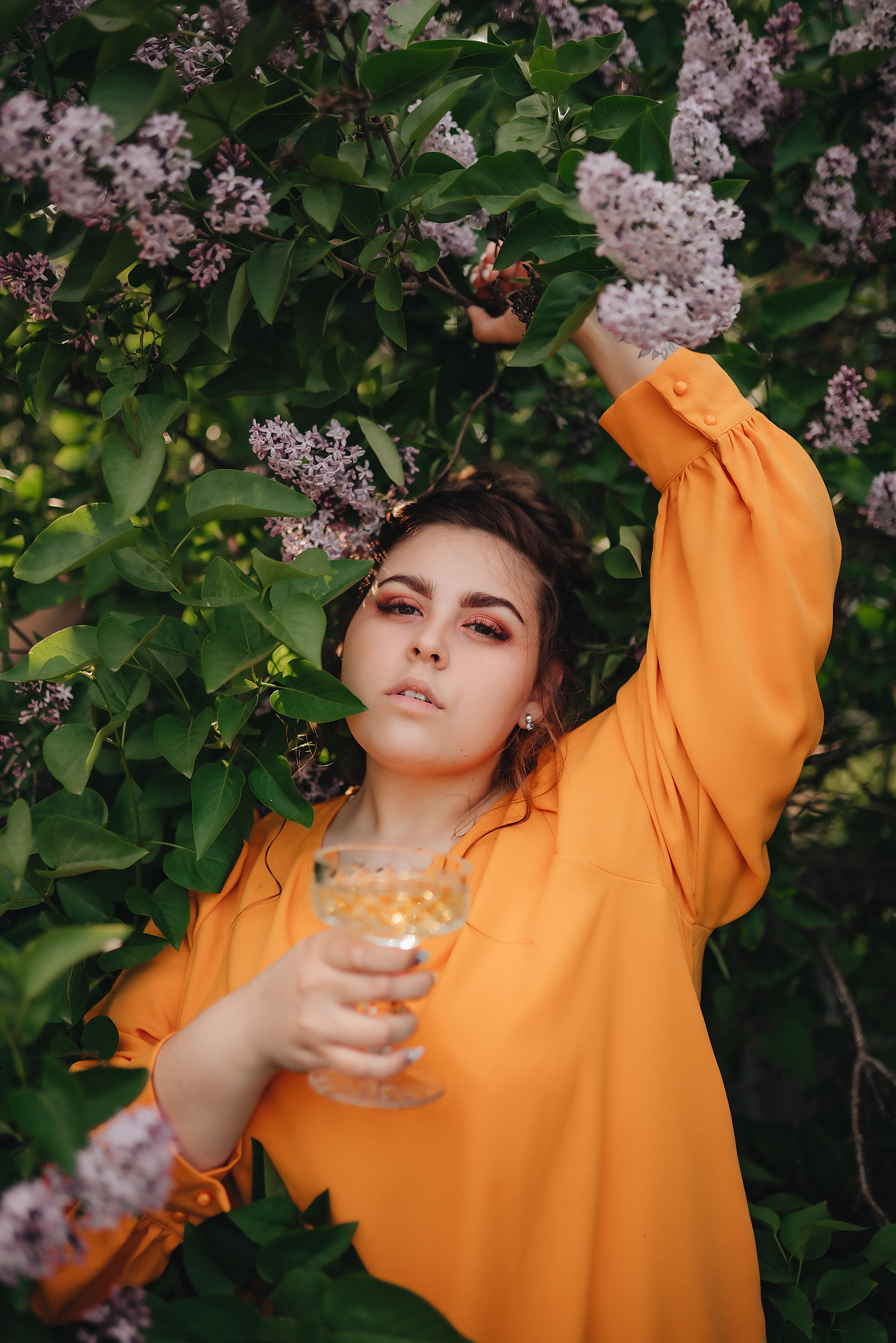 Надежда | Съёмка в сирени. Фотограф Карина Шмулёва. Воронеж и область
