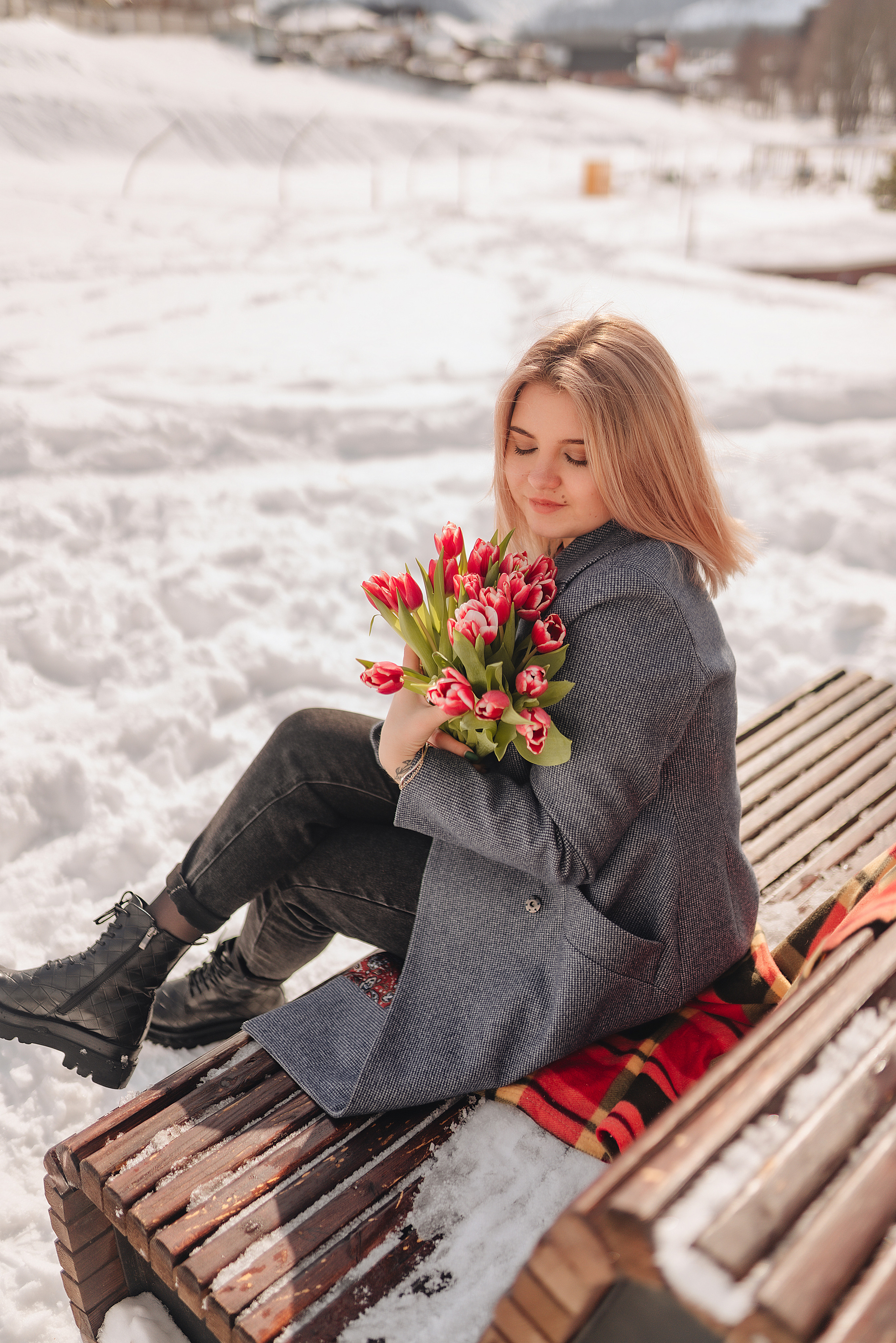 Наталья | Прогулка с тюльпанами. Фотограф Карина Шмулёва. Воронеж и область