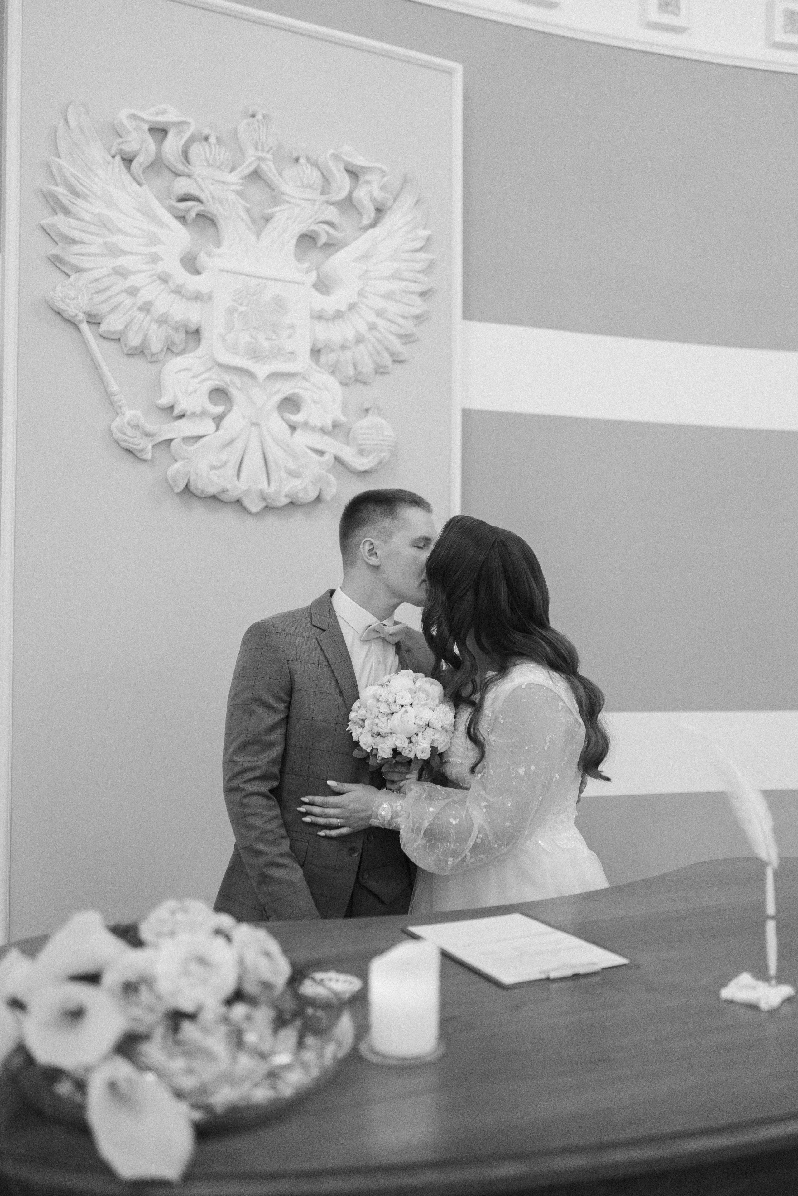 Часовая съёмка в ЗАГСе. Фотограф Карина Шмулёва. Воронеж и область