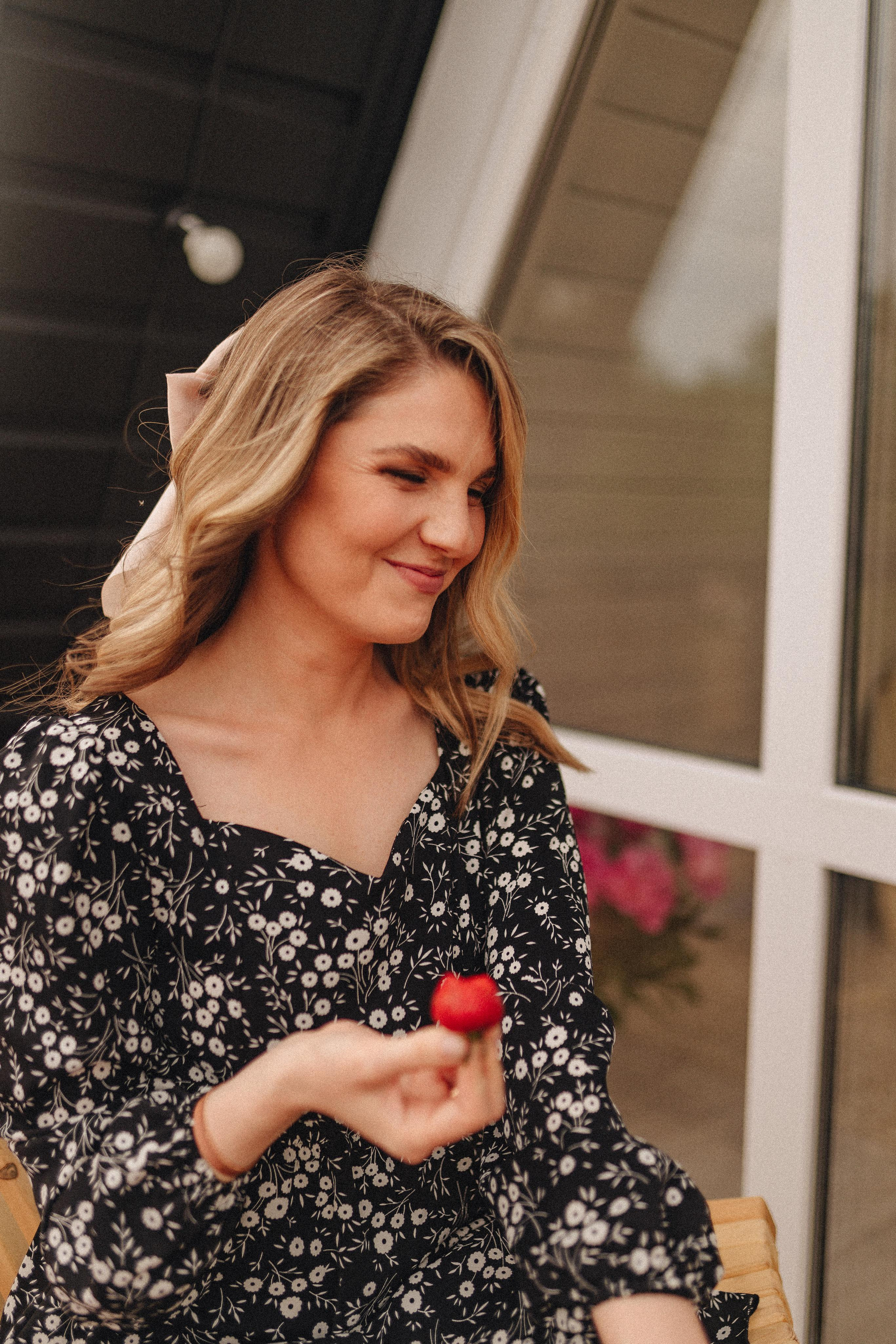 Кристина |Фотопроект с пионами. Фотограф Карина Шмулёва. Воронеж и область