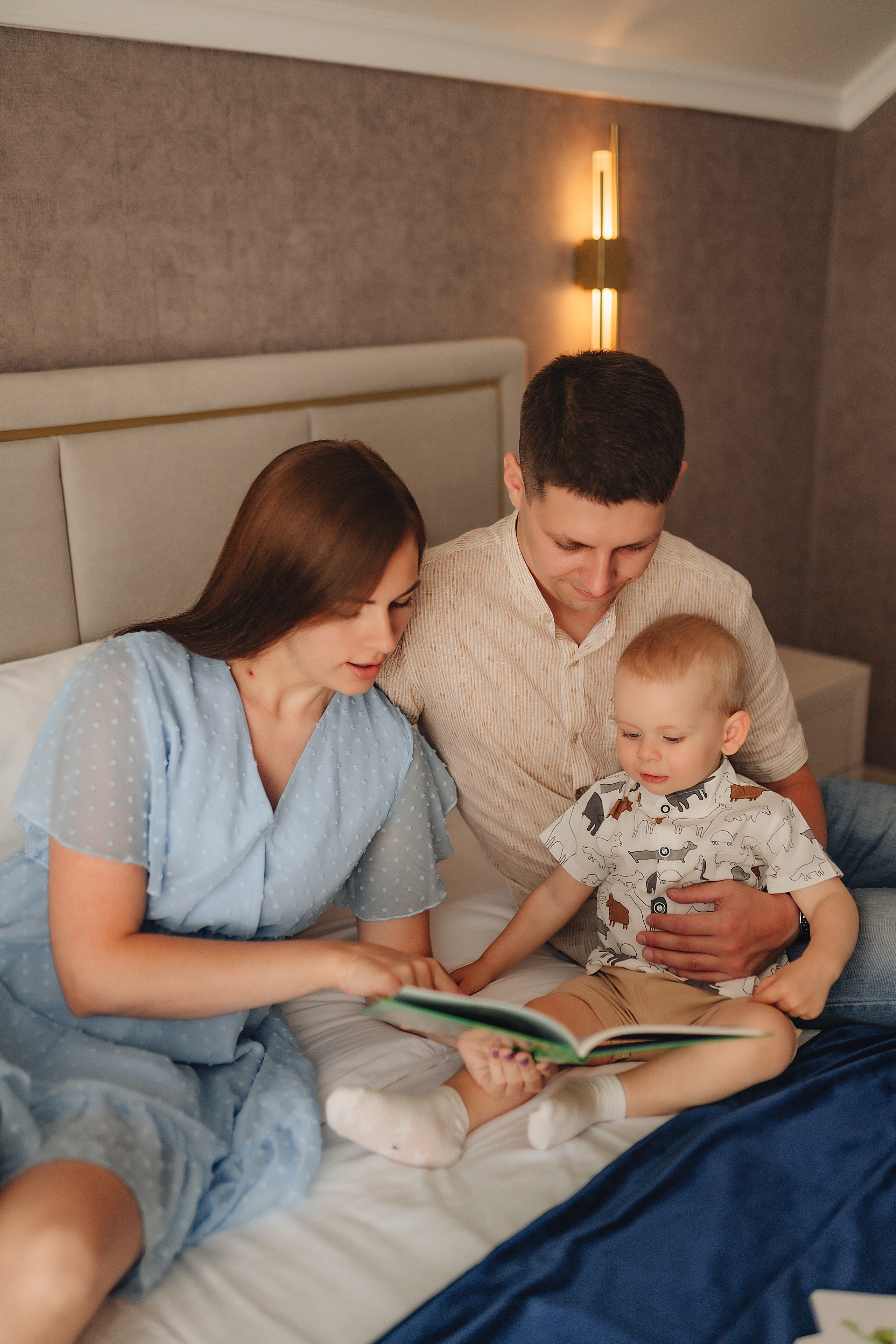 Семья Кобзевых | Отель Панорама. Фотограф Карина Шмулёва. Воронеж и область