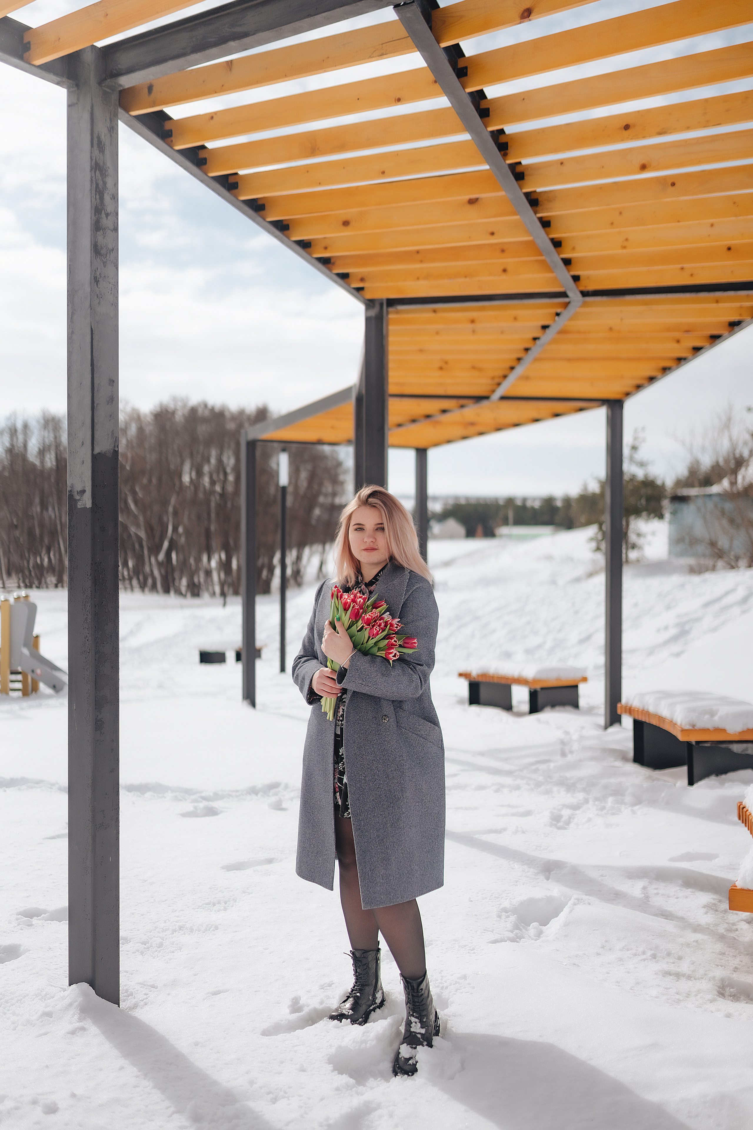 Наталья | Прогулка с тюльпанами. Фотограф Карина Шмулёва. Воронеж и область