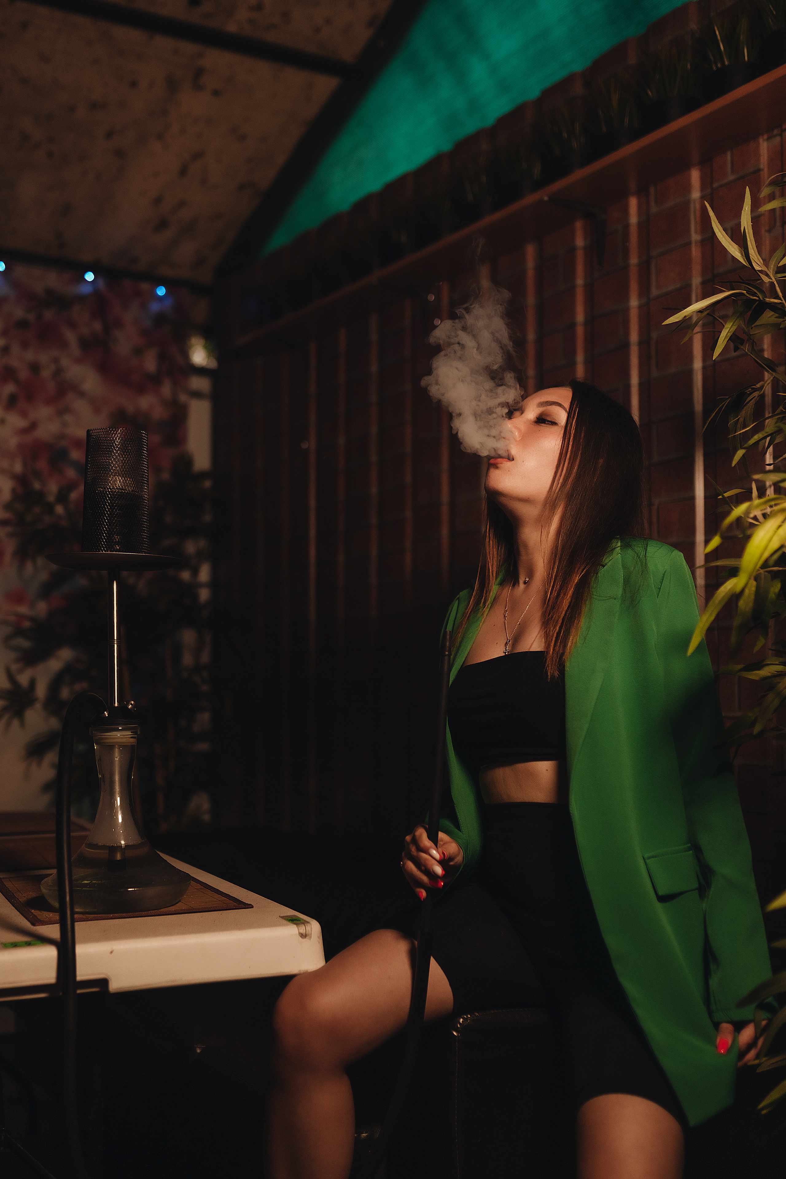 Ольга | Фотосессия с кальяном в летнем кафе. Фотограф Карина Шмулёва. Воронеж и область