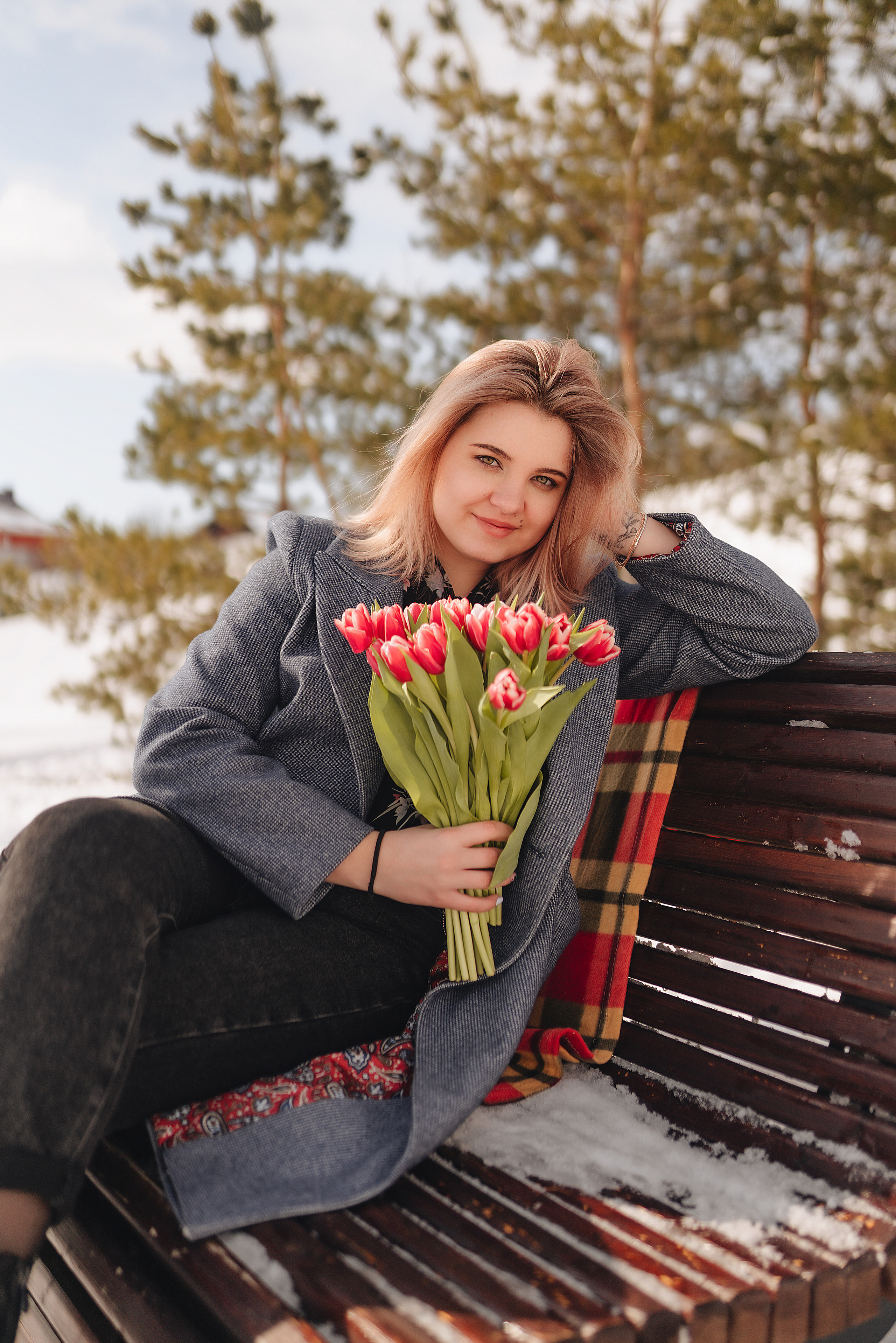 Наталья | Прогулка с тюльпанами. Фотограф Карина Шмулёва. Воронеж и область