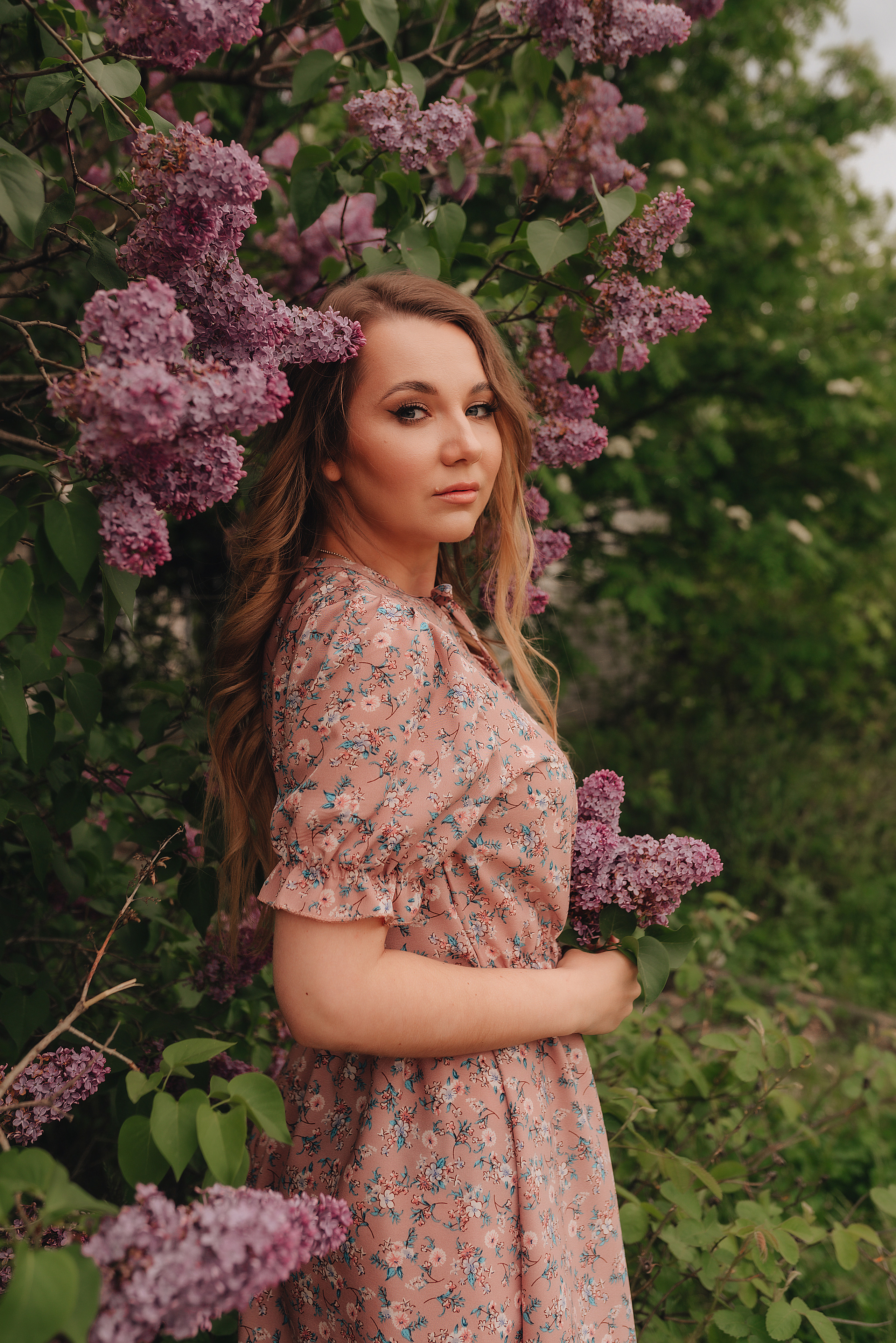 Елена | Съёмка в сирени. Фотограф Карина Шмулёва. Воронеж и область