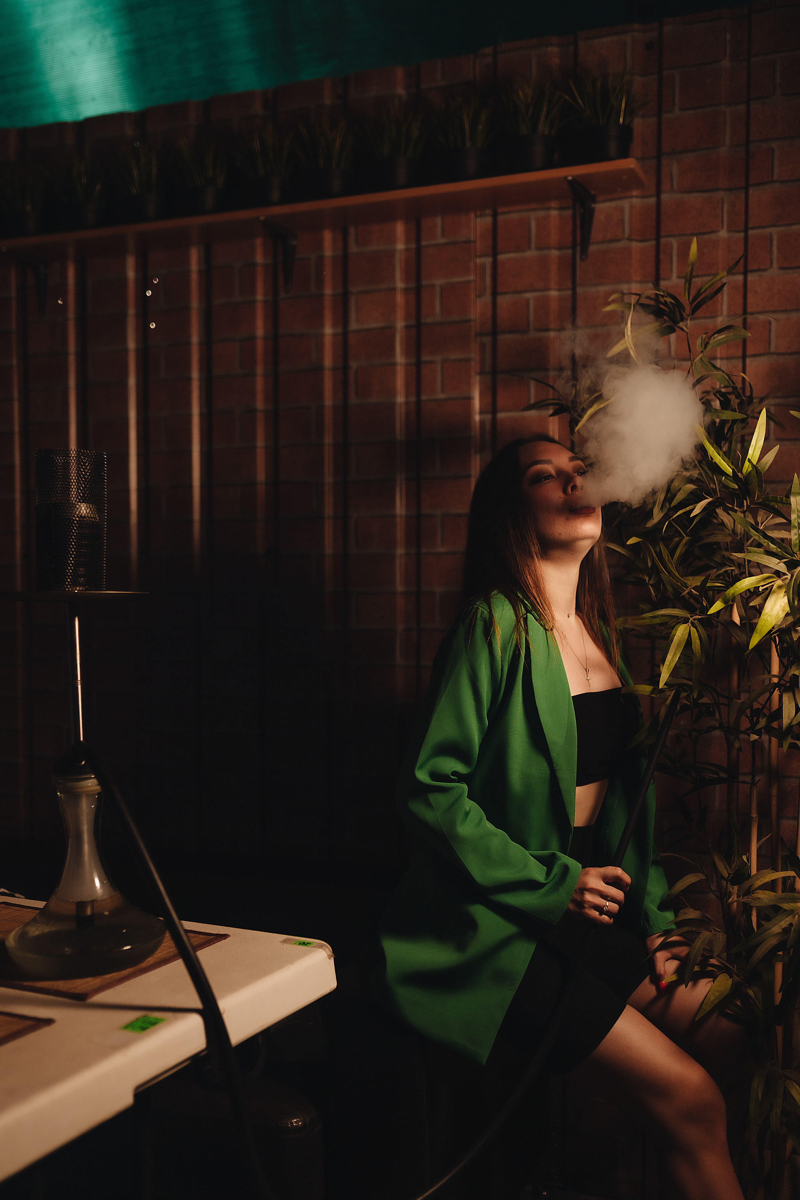 Ольга | Фотосессия с кальяном в летнем кафе. Фотограф Карина Шмулёва. Воронеж и область