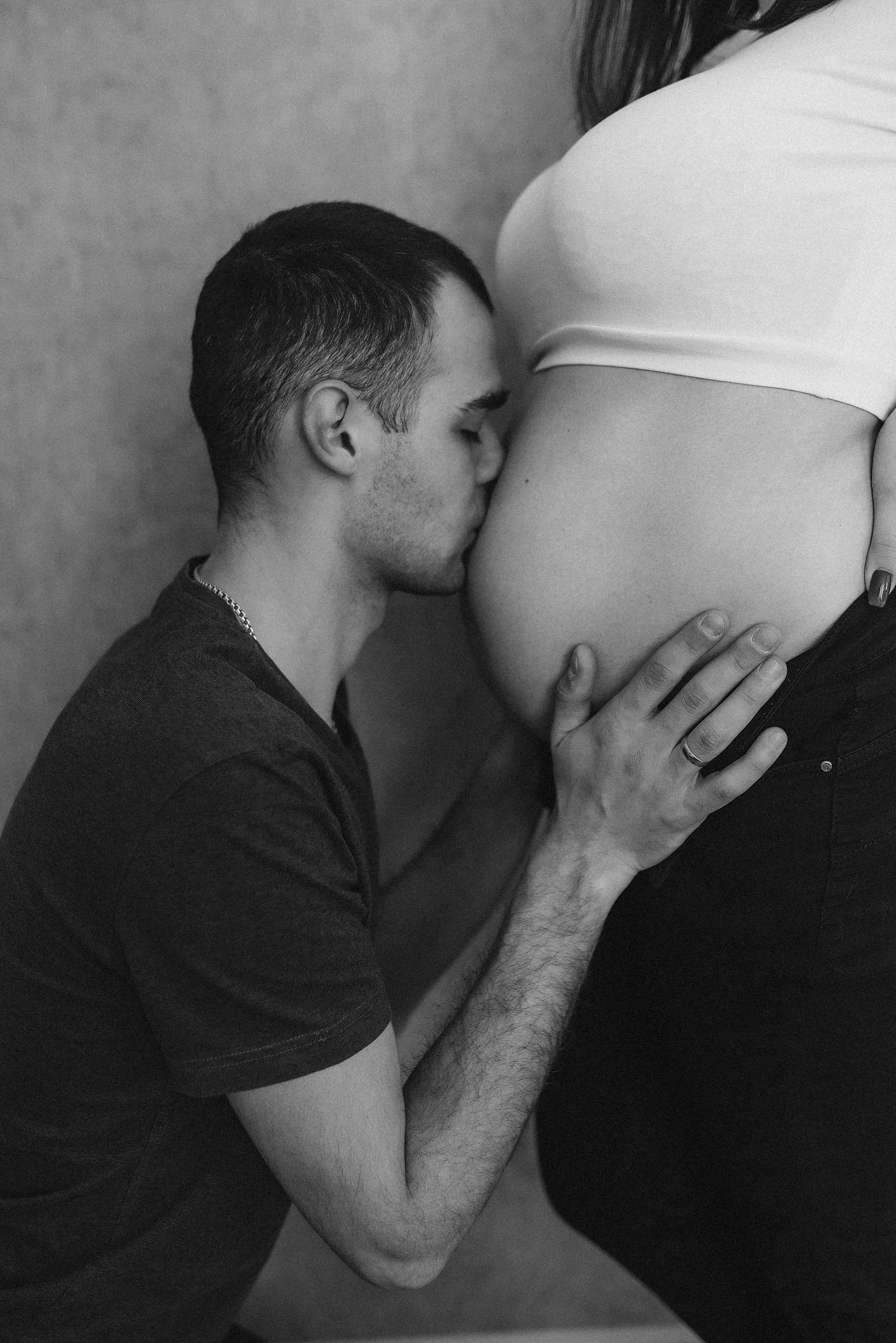 Анна и Павел | Съёмка беременности в отеле Панорама. Фотограф Карина Шмулёва. Воронеж и область