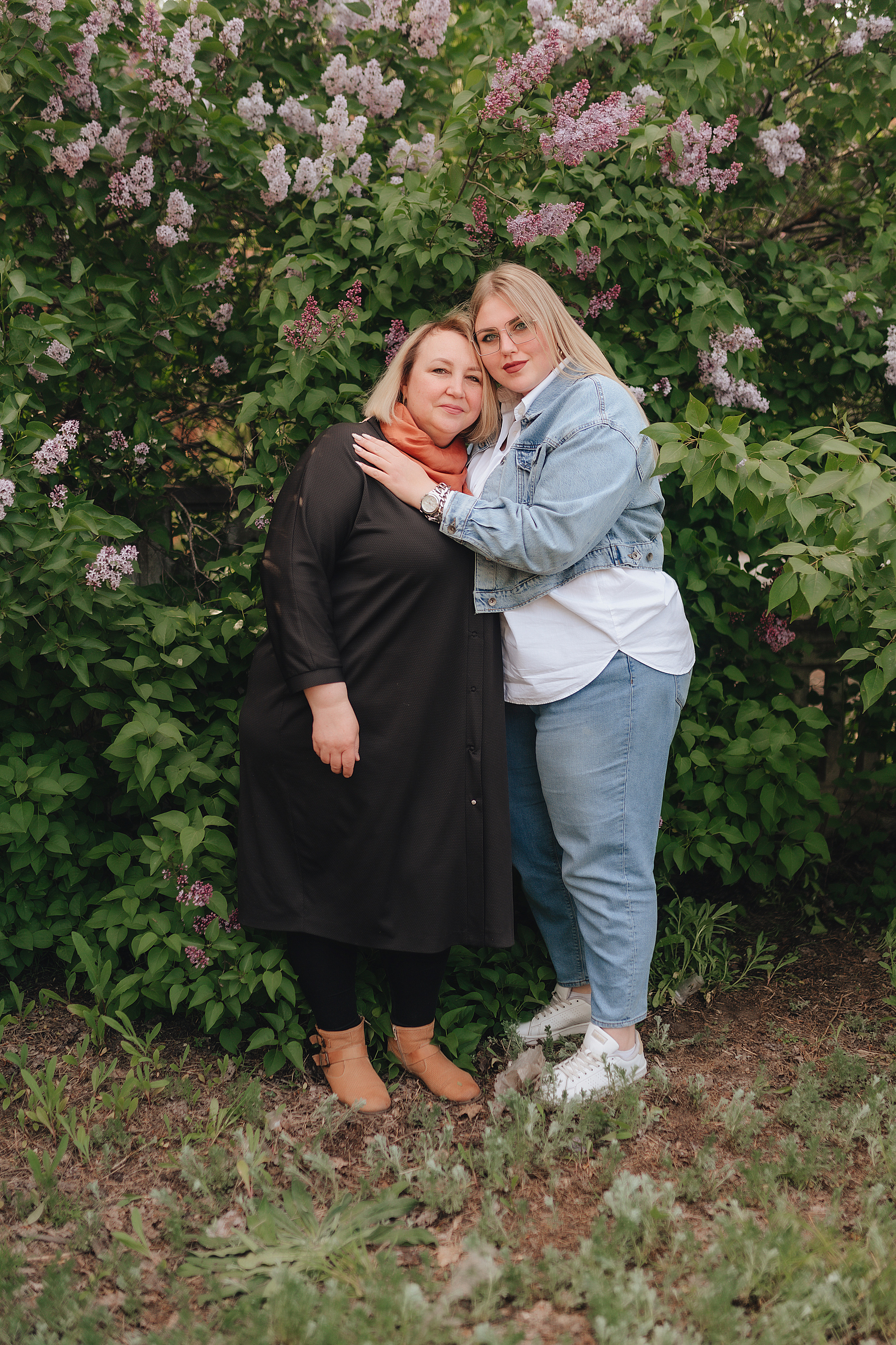 Александра | Съёмка в сирени. Фотограф Карина Шмулёва. Воронеж и область