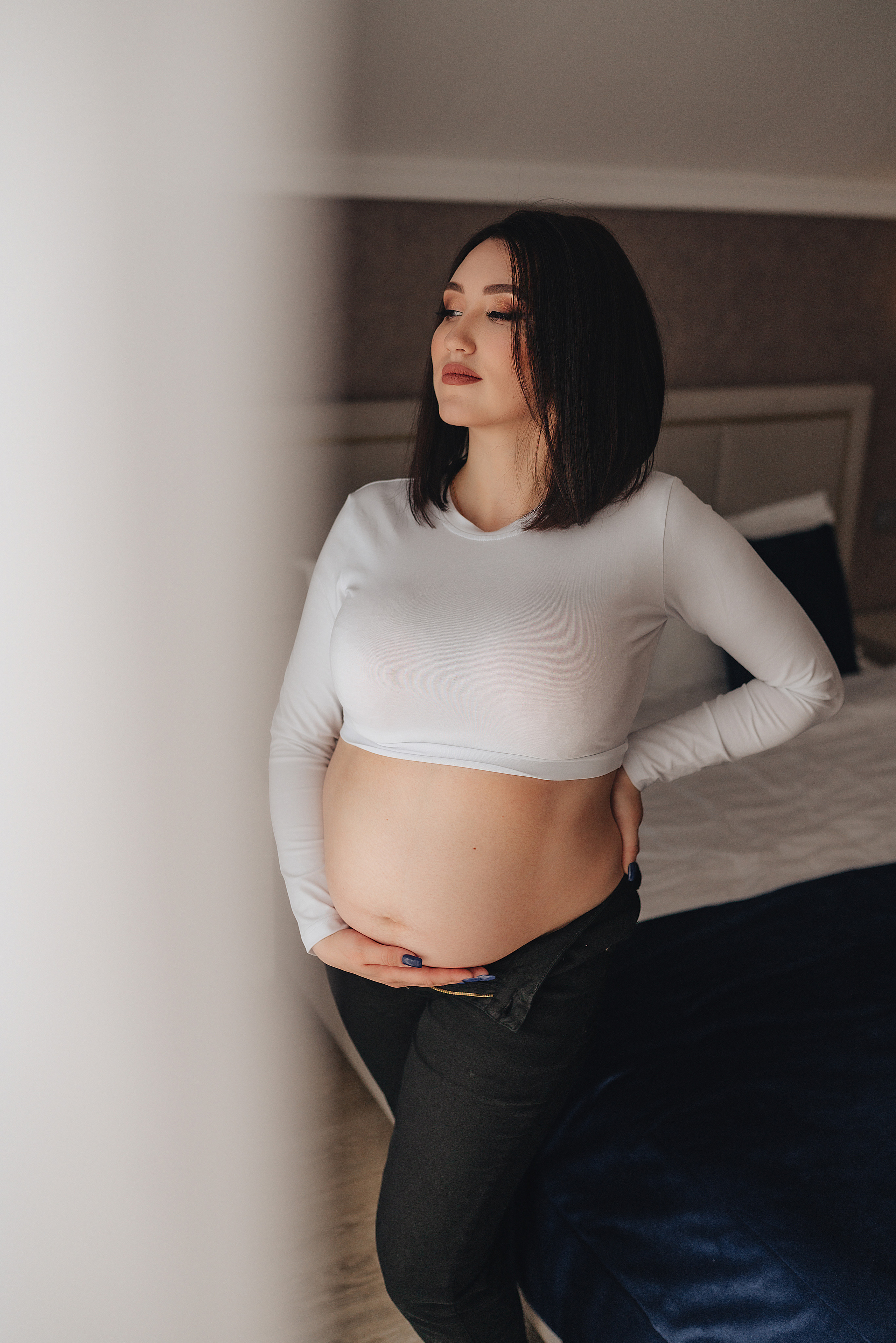 Анна и Павел | Съёмка беременности в отеле Панорама. Фотограф Карина Шмулёва. Воронеж и область