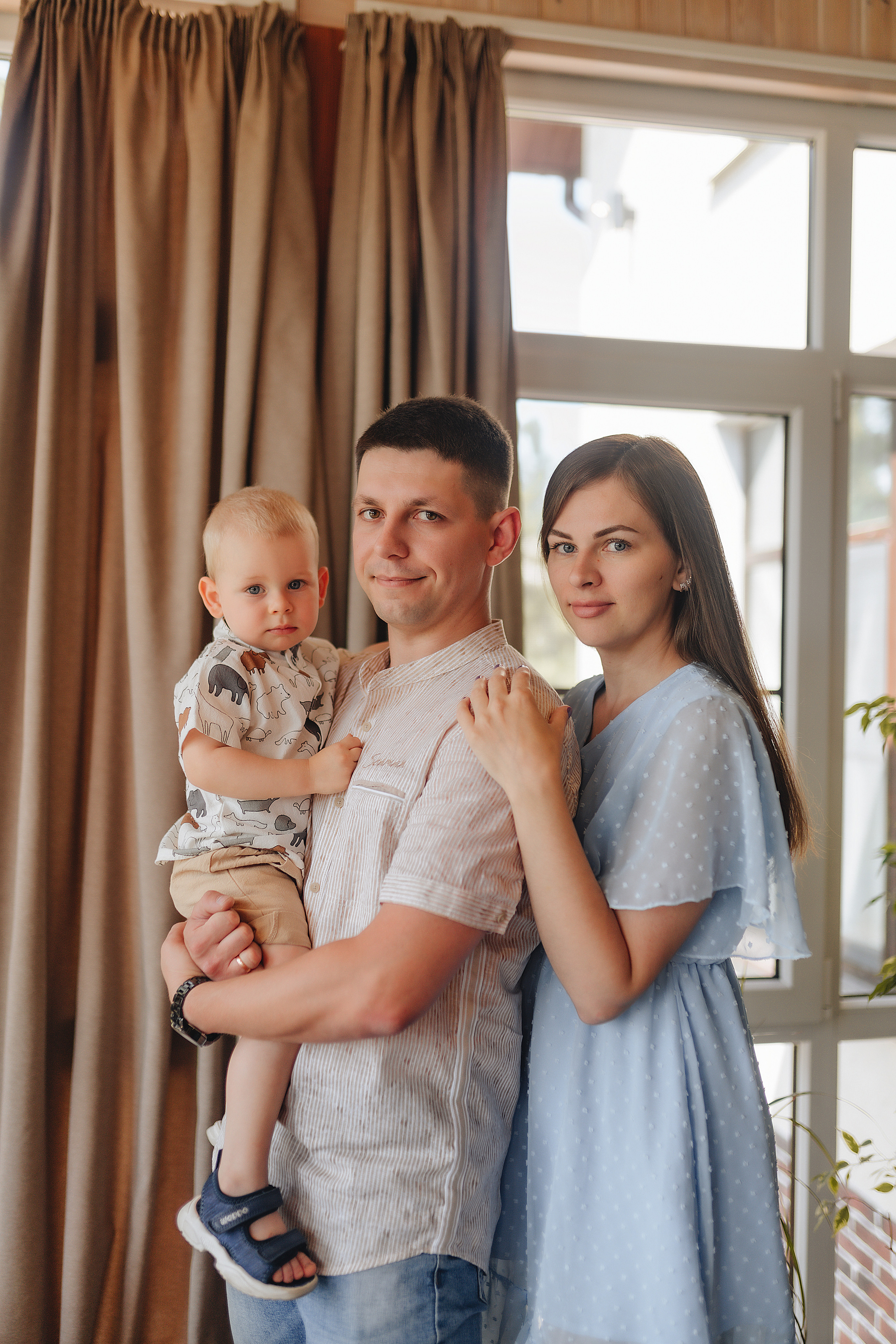 Семья Кобзевых | Отель Панорама. Фотограф Карина Шмулёва. Воронеж и область