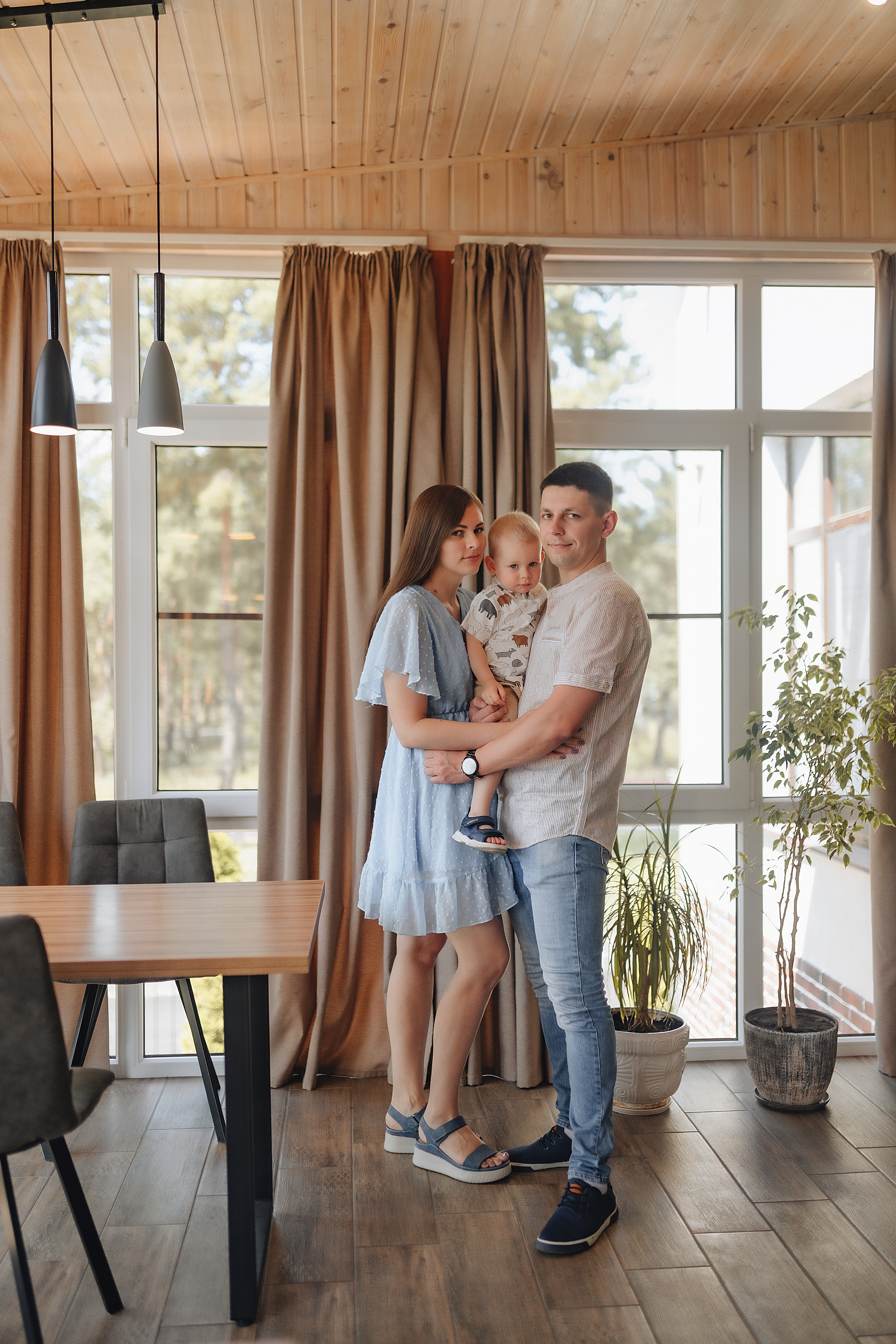 Семья Кобзевых | Отель Панорама. Фотограф Карина Шмулёва. Воронеж и область