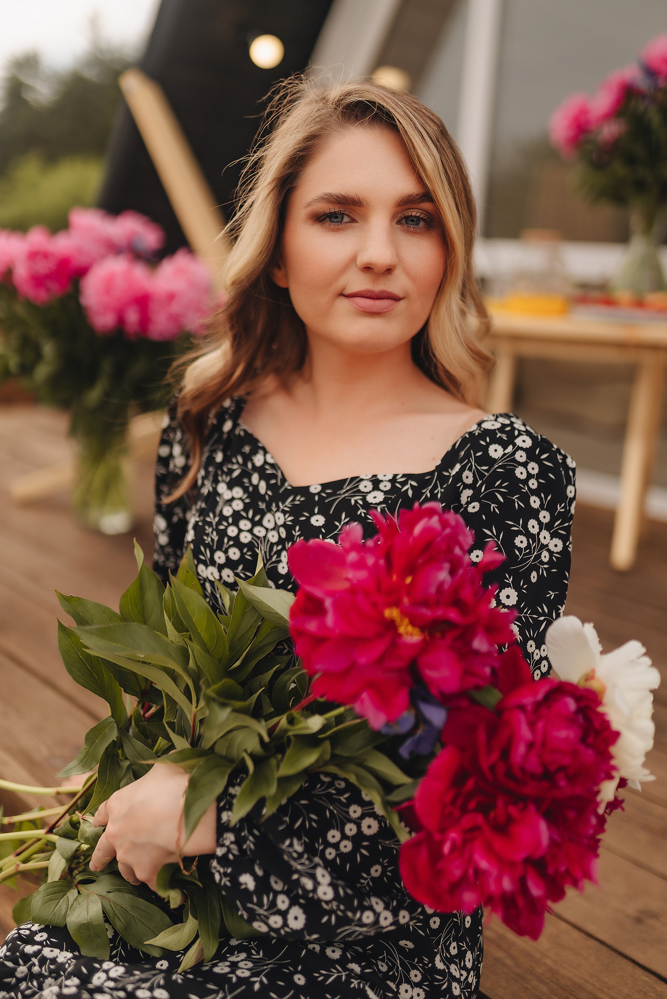 Кристина |Фотопроект с пионами. Фотограф Карина Шмулёва. Воронеж и область