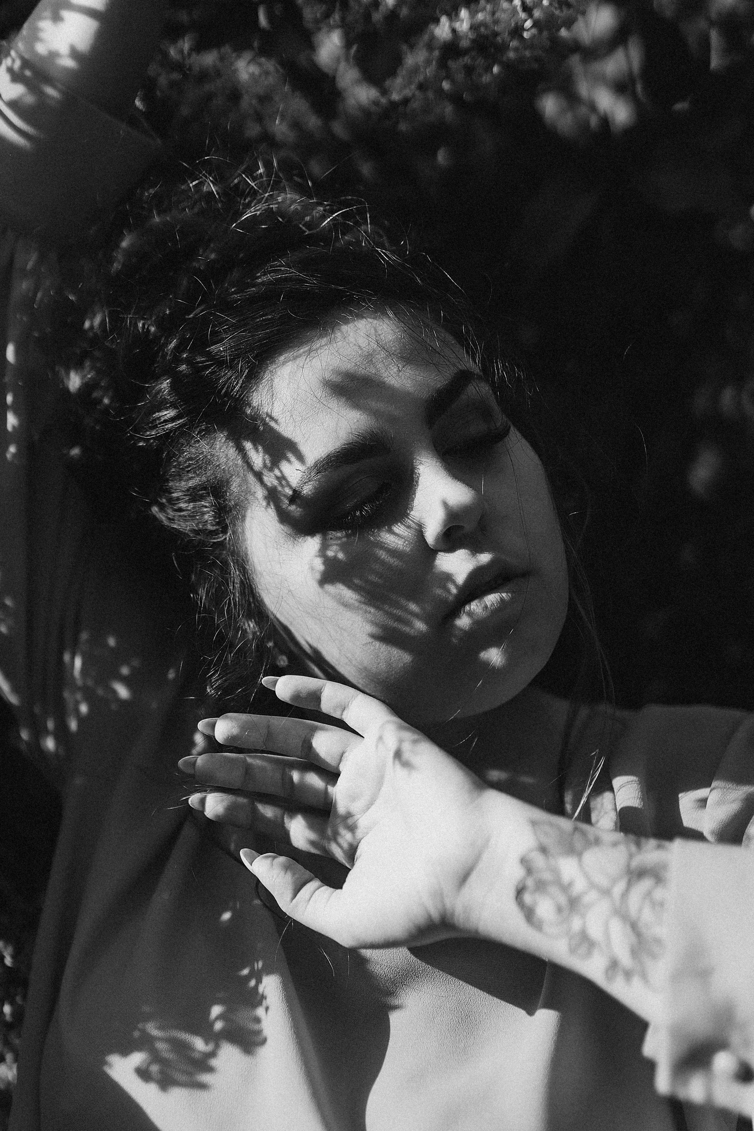 Надежда | Съёмка в сирени. Фотограф Карина Шмулёва. Воронеж и область