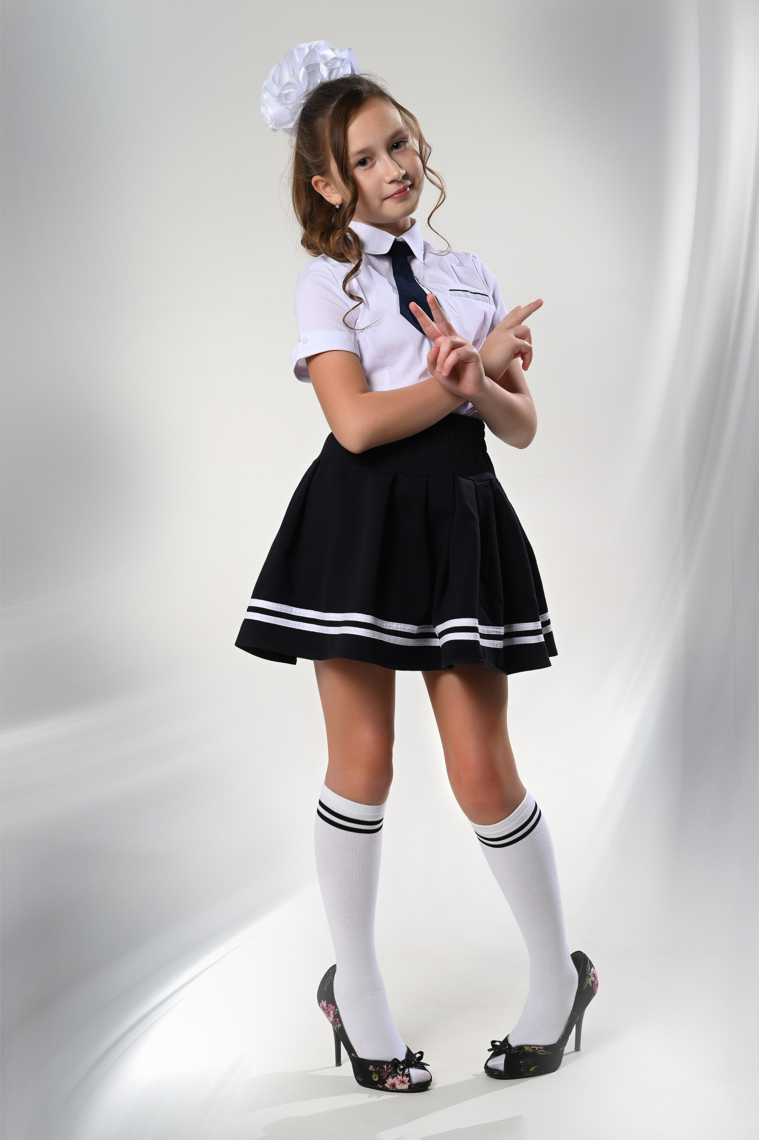 Фотоальбомы, фотокниги, альбомы для учеников начальных классов в школах в городе Вологда