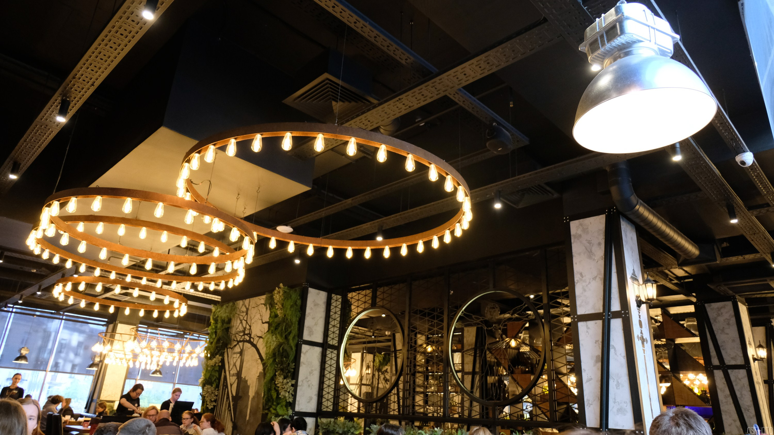 Санкт-Петербург. Фотографъ Сергѣевъ. Поймать мгновеніе