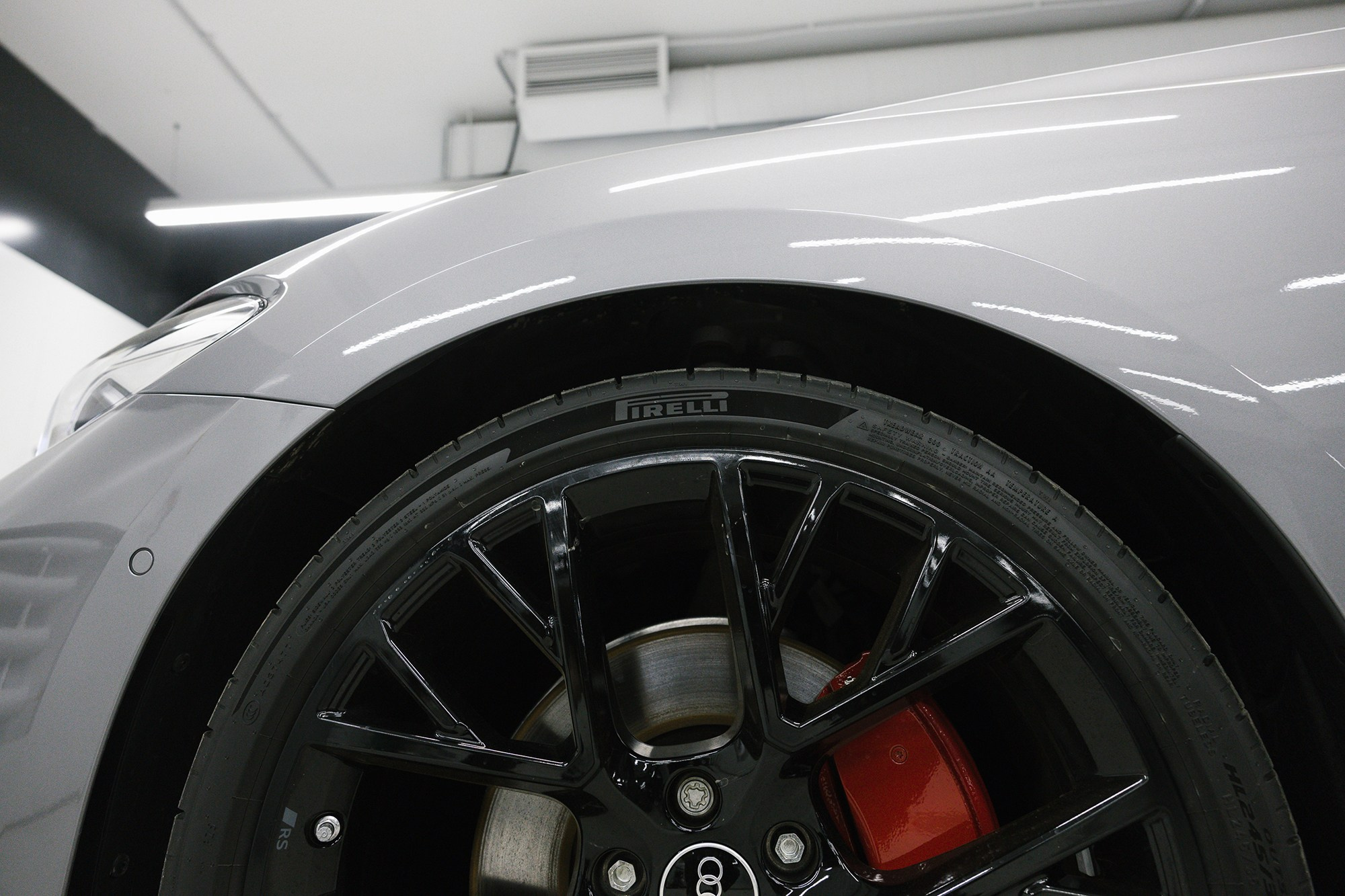 Audi A5  40 TFSI 2.0 quattro S tronic (204 л. с.). Автосалон «Х-Авто»