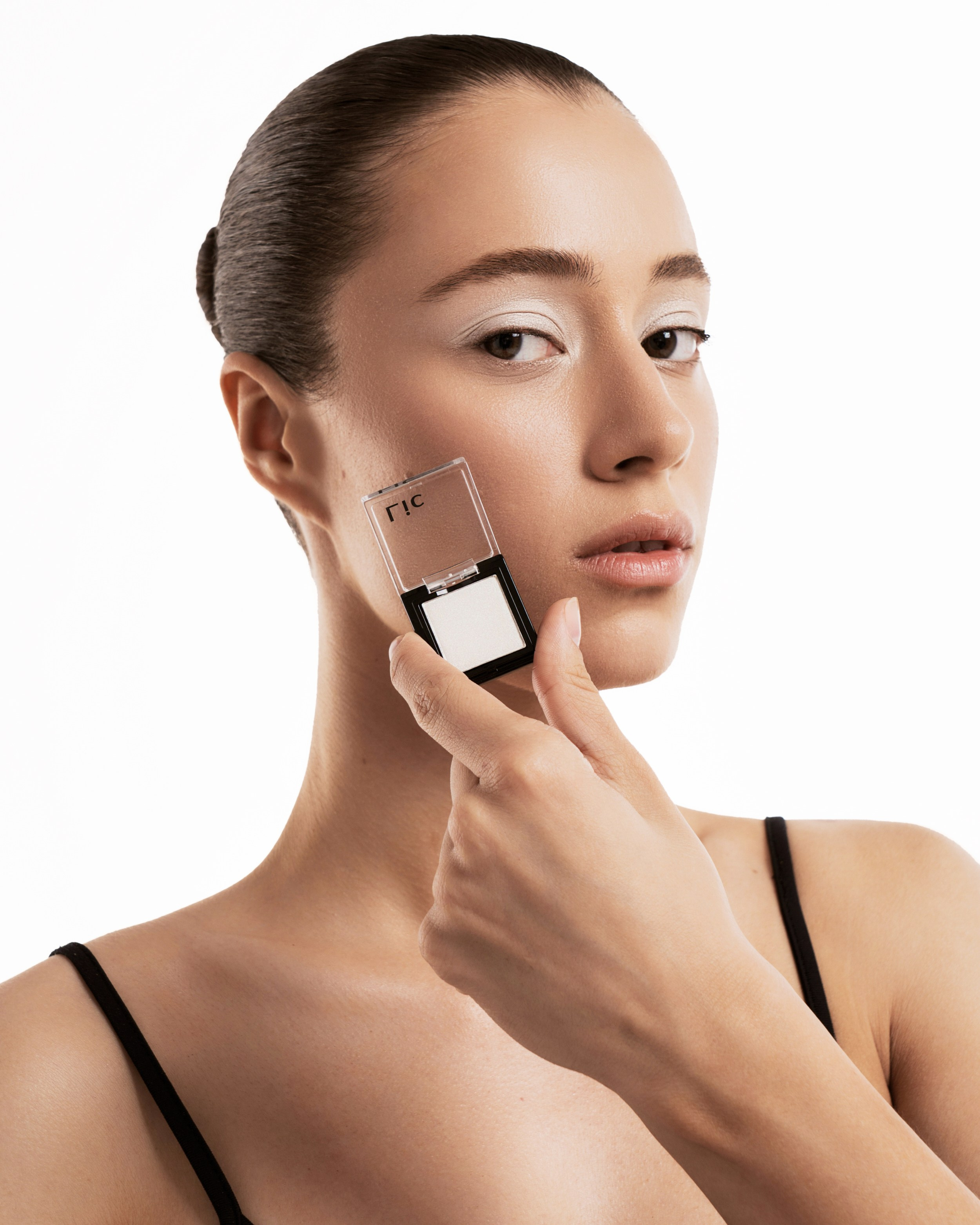 Lic Eye shadow. Fashion фотограф и Арт директор. Санкт-Петербург и Москва