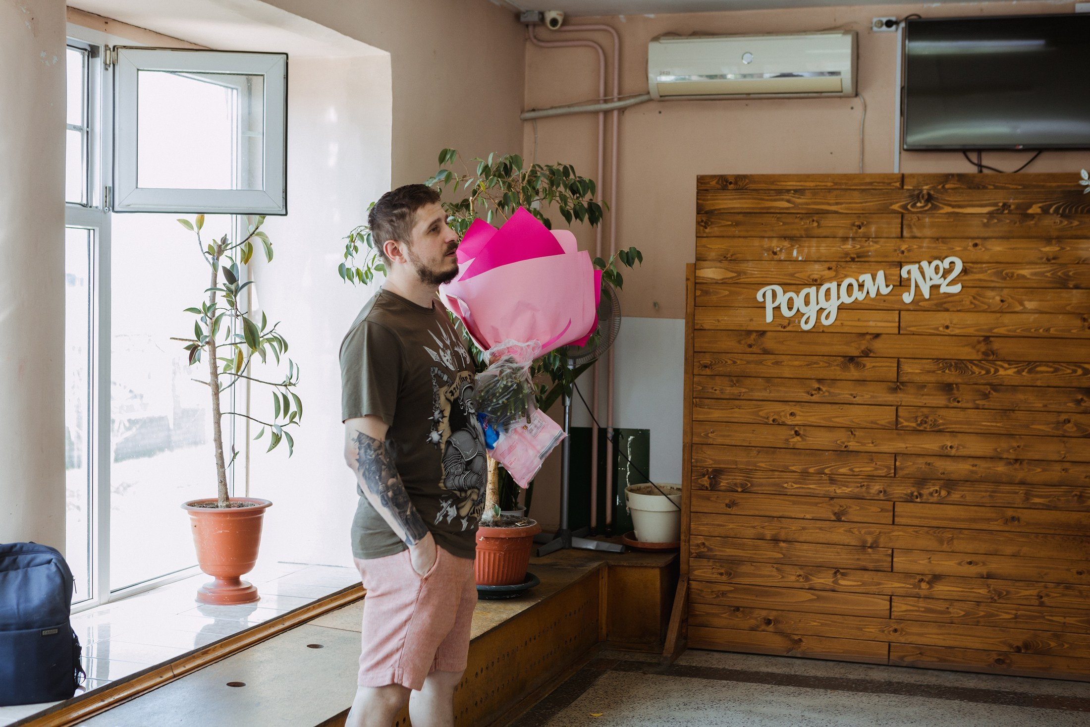 Выписка из Центрального роддома № 2. Фотографы в городе Волгограде — Людмила Агеева и Алексей Околелов