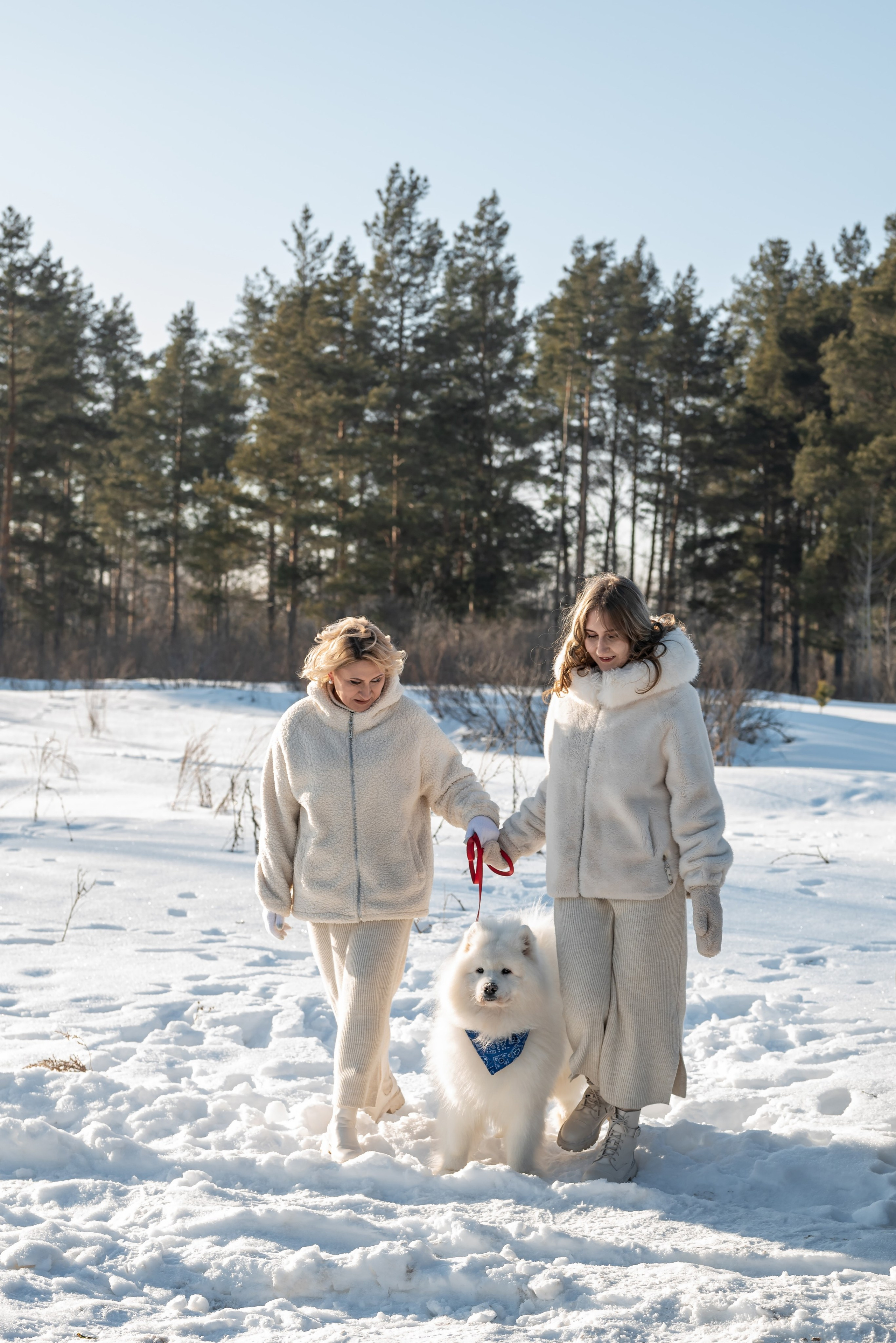 Фотопроект с Платоном и машиной на улице. Фотограф в городе Салават