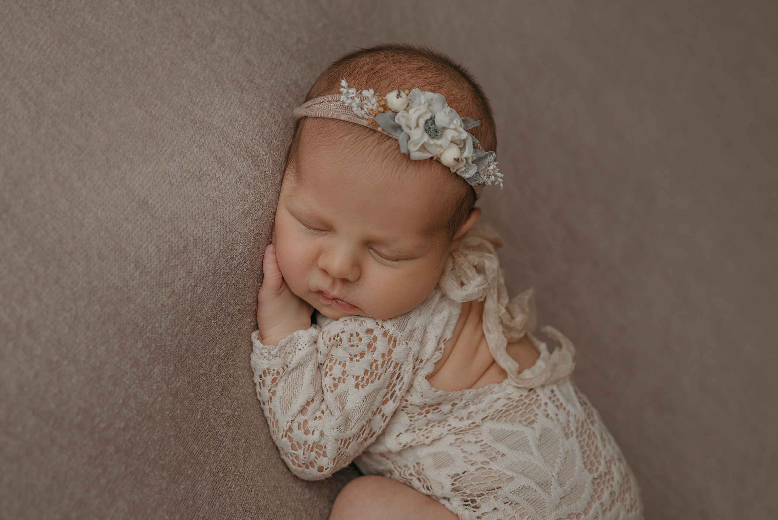 Лиза. Фотограф новорожденных Белгород