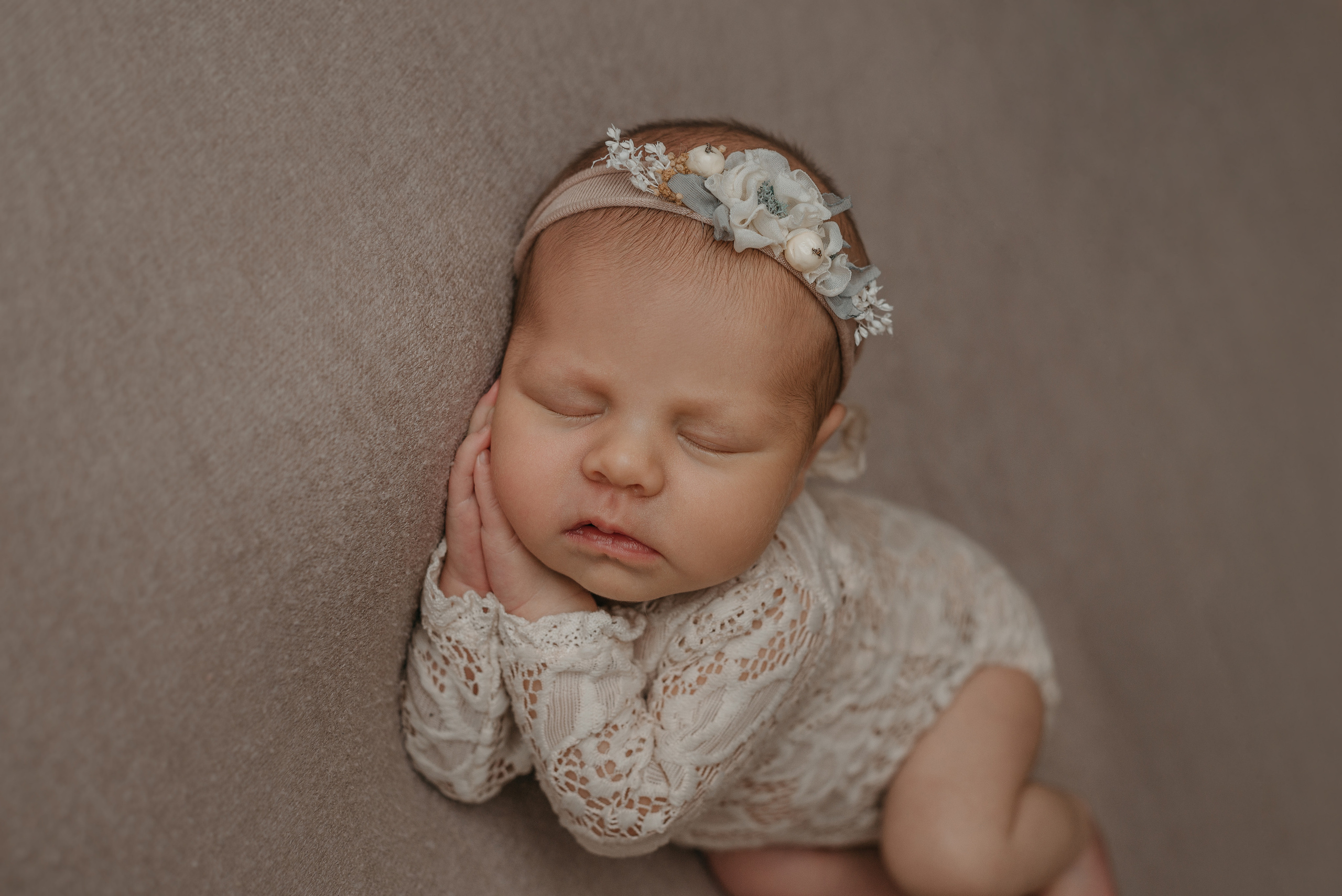 Лиза. Фотограф новорожденных Белгород