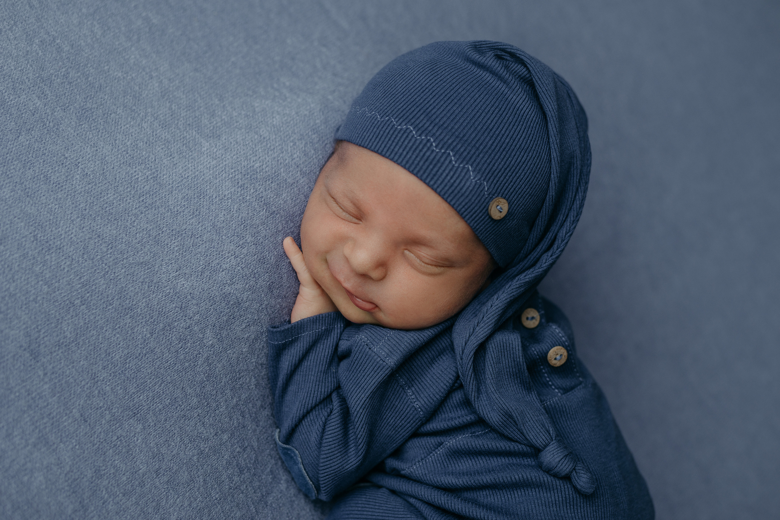 Саша. Фотограф новорожденных Белгород