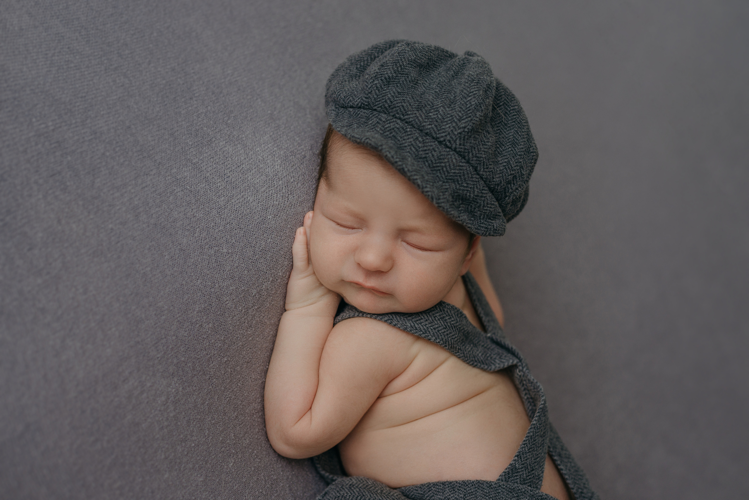 Глеб. Фотограф новорожденных Белгород