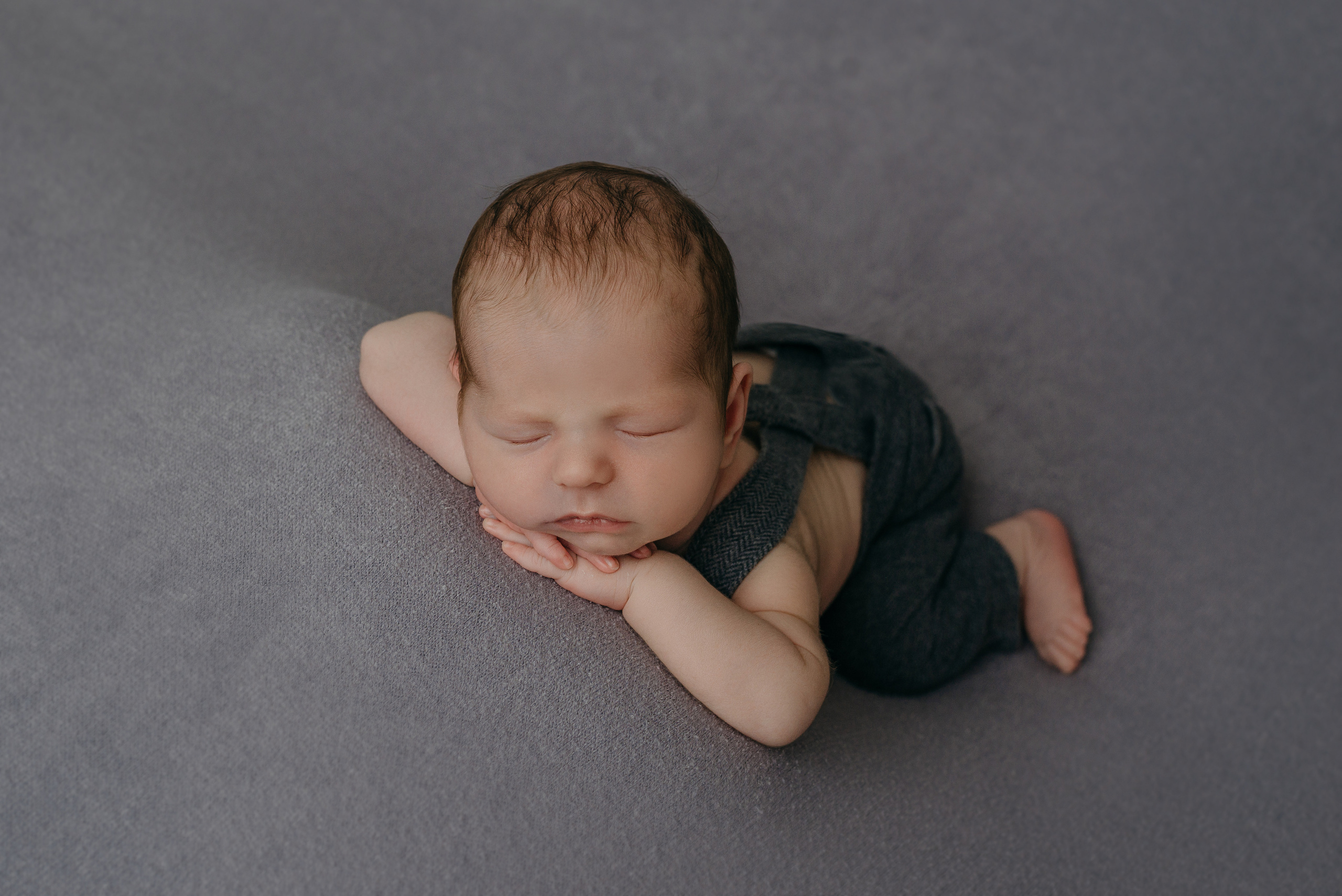 Глеб. Фотограф новорожденных Белгород