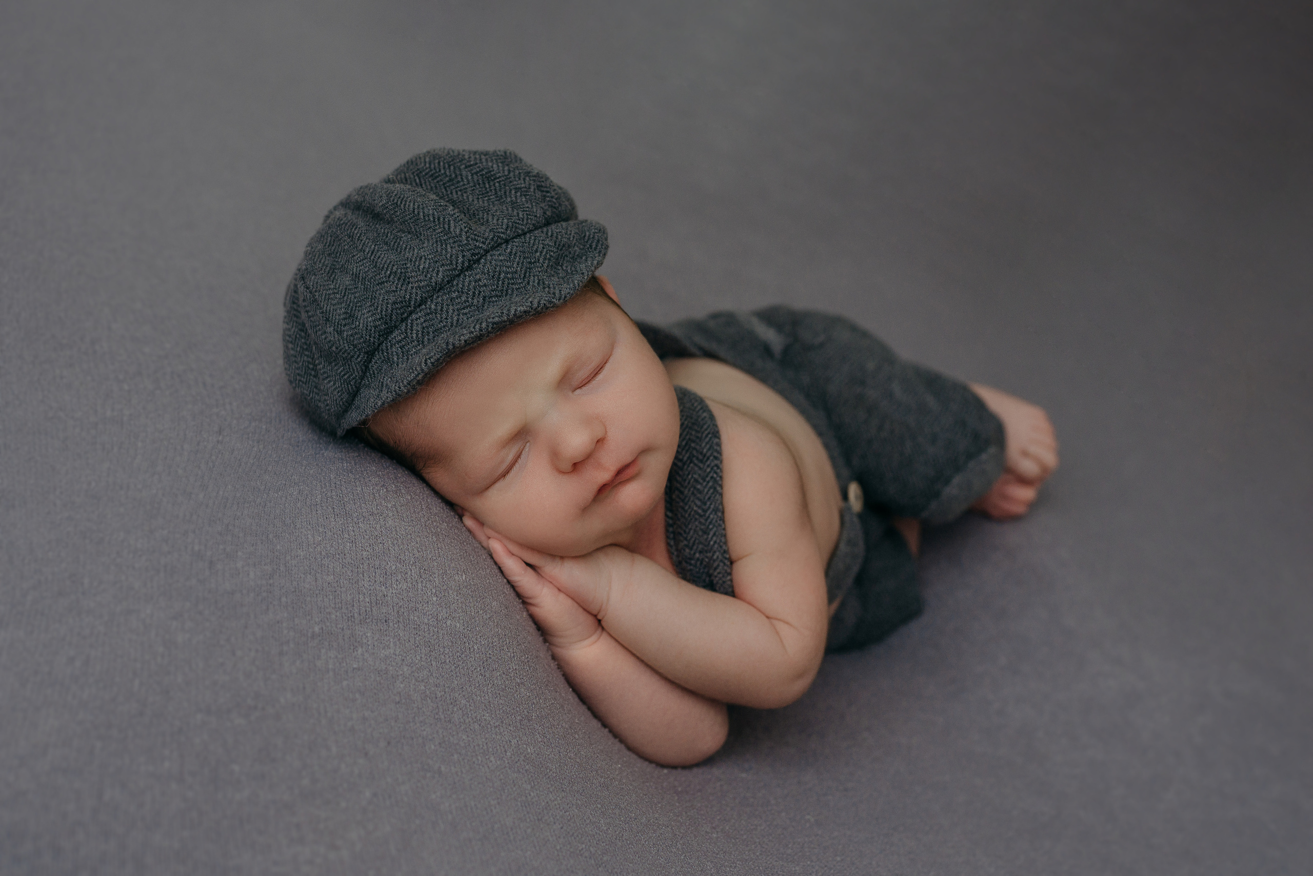 Глеб. Фотограф новорожденных Белгород