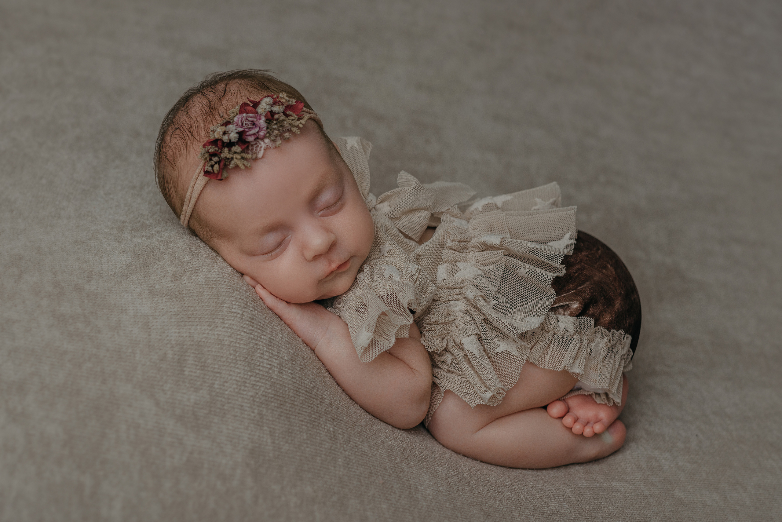 Есения и Василиса. Фотограф новорожденных Белгород