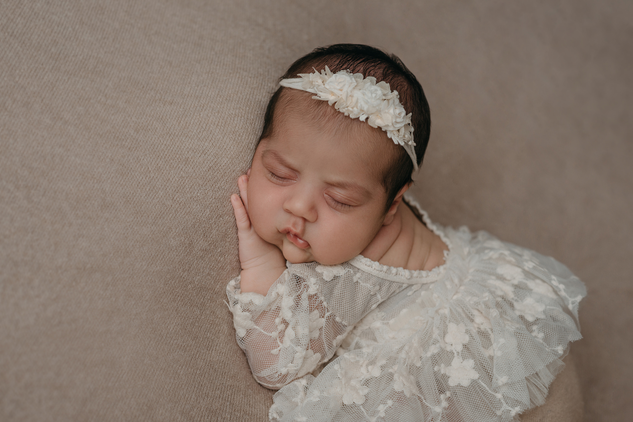 Луна. Фотограф новорожденных Белгород