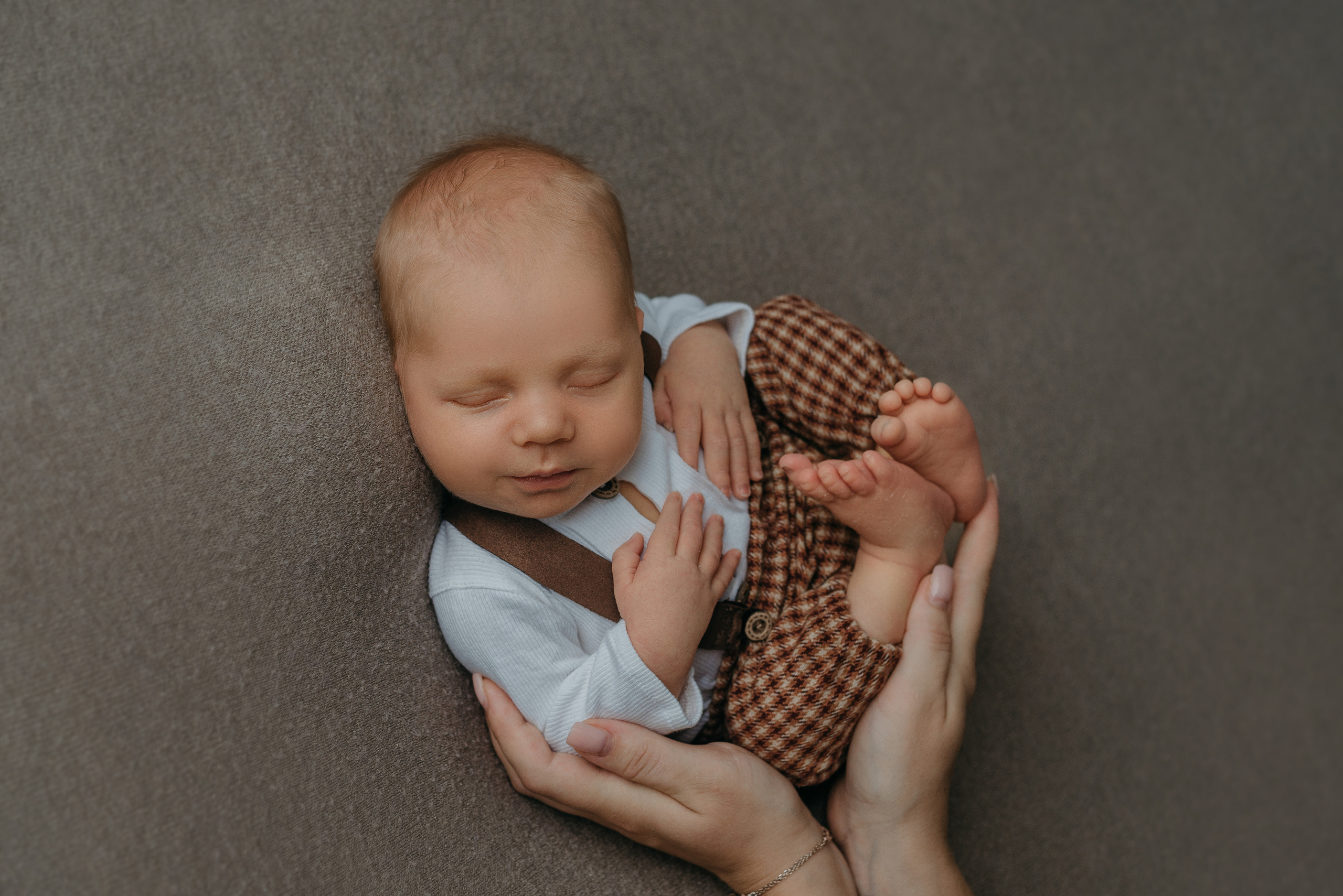 Максим. Фотограф новорожденных Белгород