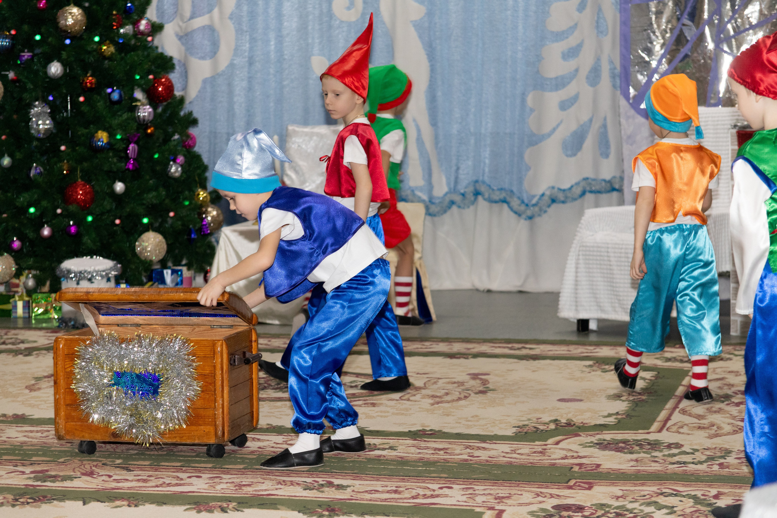 Новогодний утренник подготовительной группы. Индивидуальный и свадебный фотограф в Москве, Электростали и Туле Кадейкина Екатерина