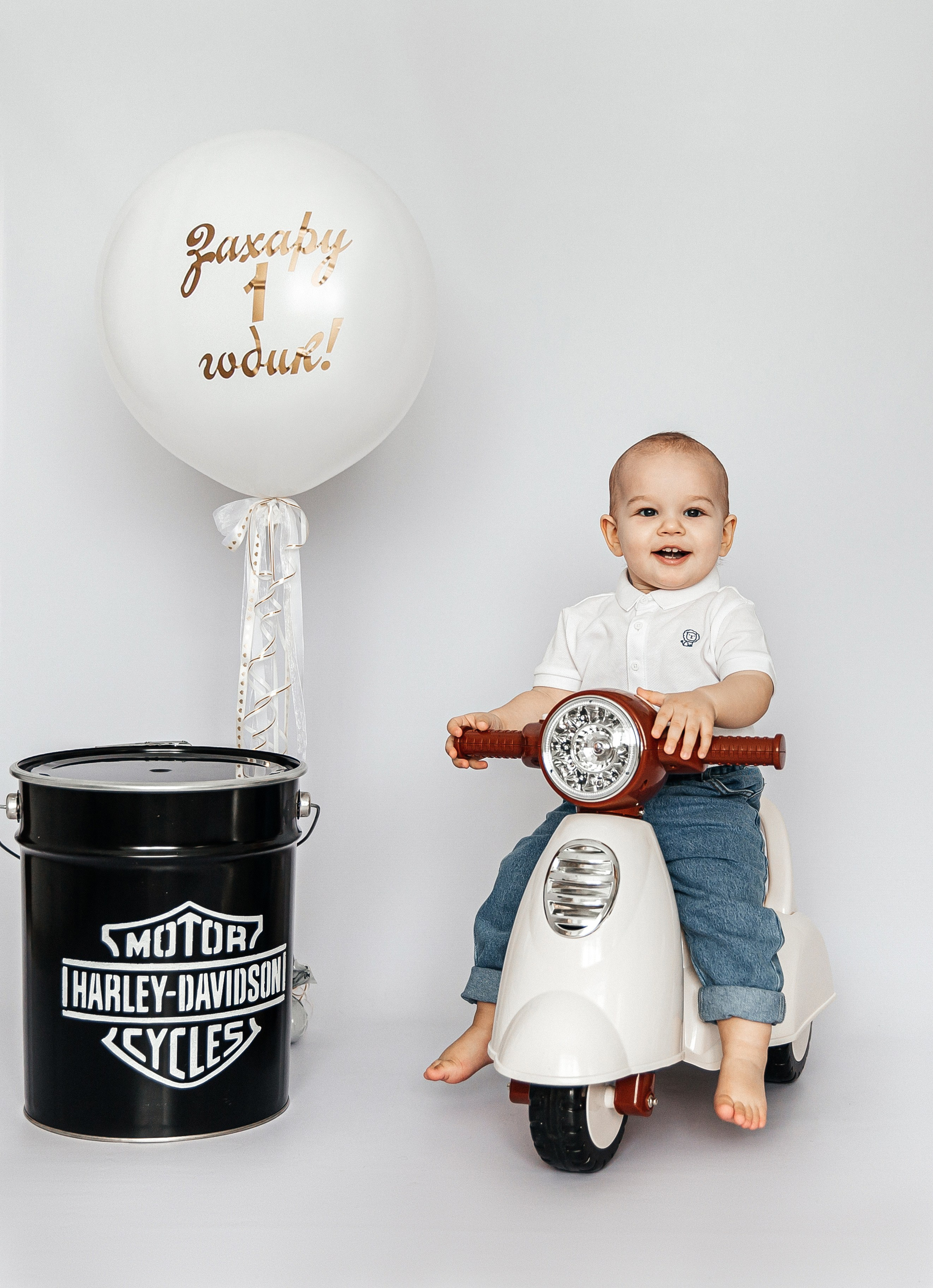 Мотоцикл. Детский фотограф, выпускные альбомы в Нижнем Новгороде Бодягина Мария