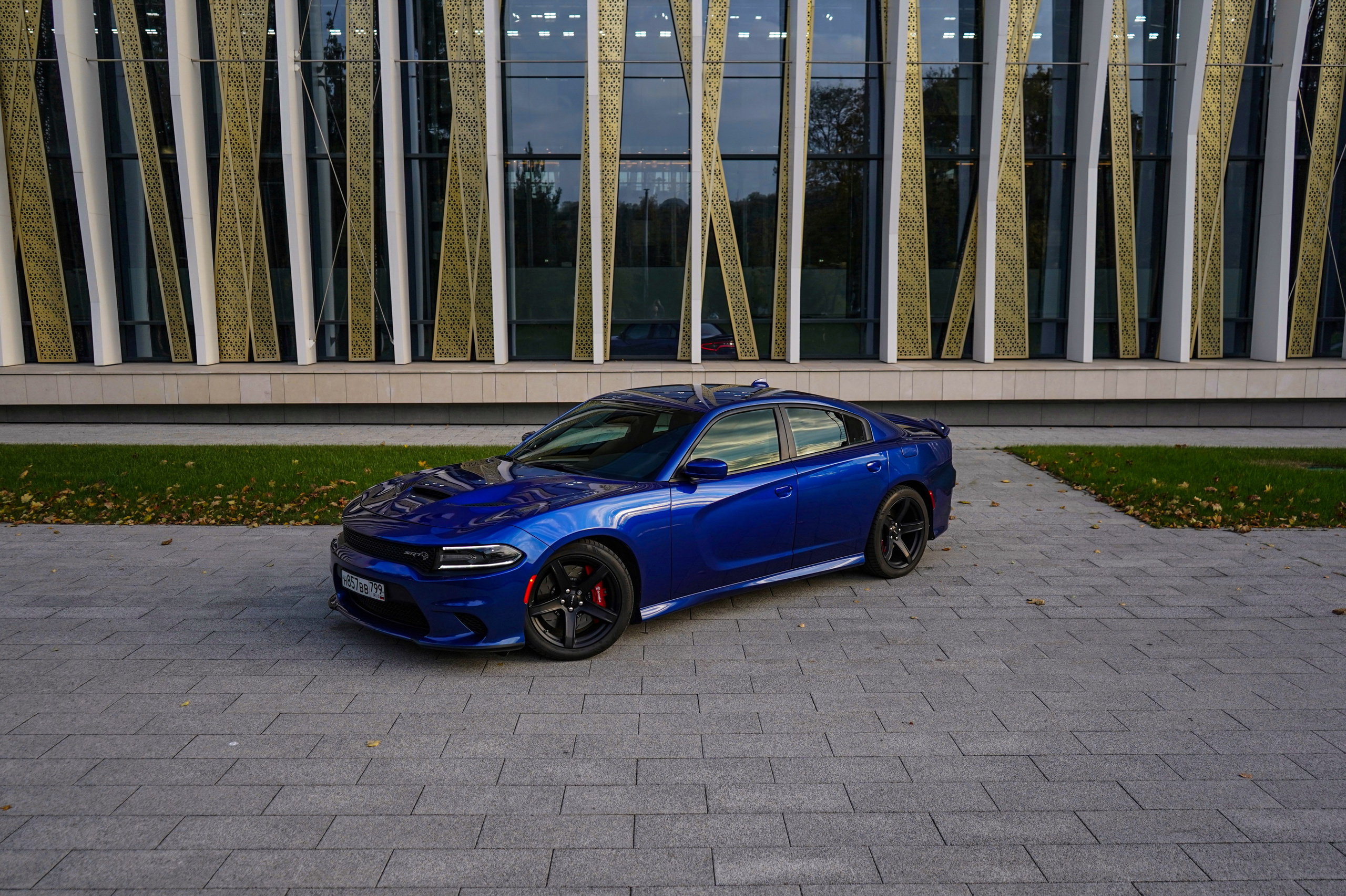 Dodge Charger Hellcat. Автомобильный фотограф Шакая Кирилл