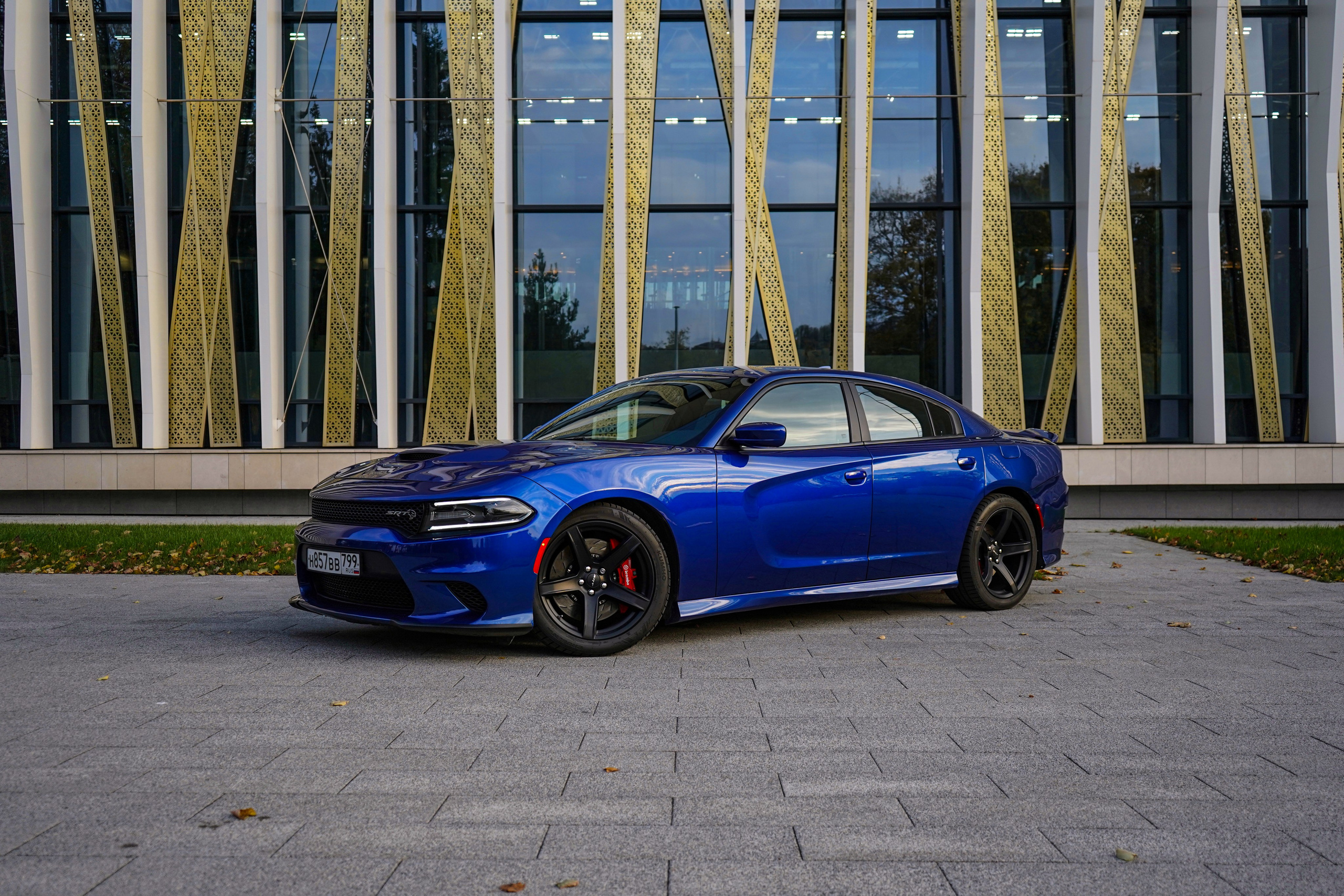 Dodge Charger Hellcat. Автомобильный фотограф Шакая Кирилл