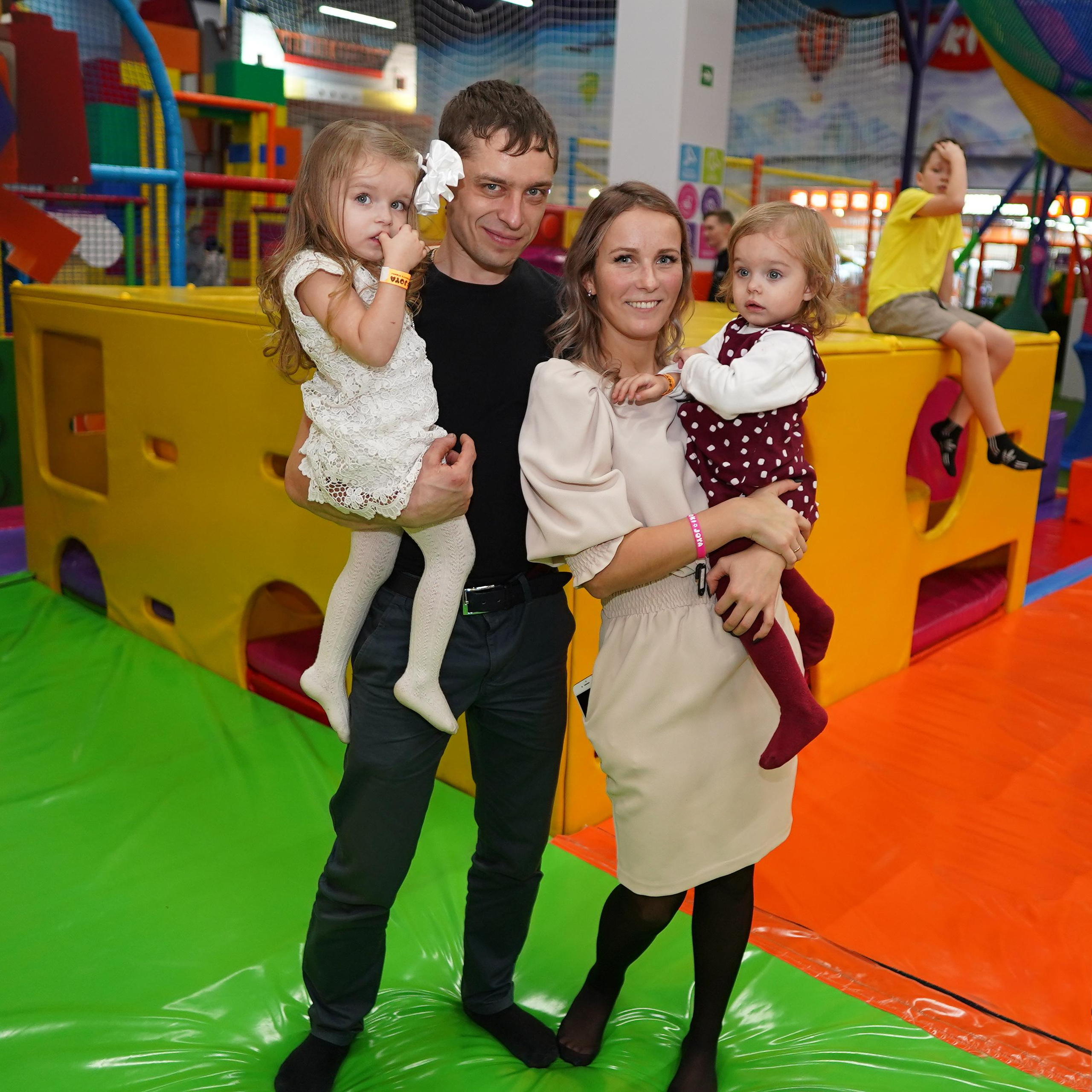 Семейные фотографии. Семейный и детский фотограф в Санкт-Петербурге Сергей Тарасов