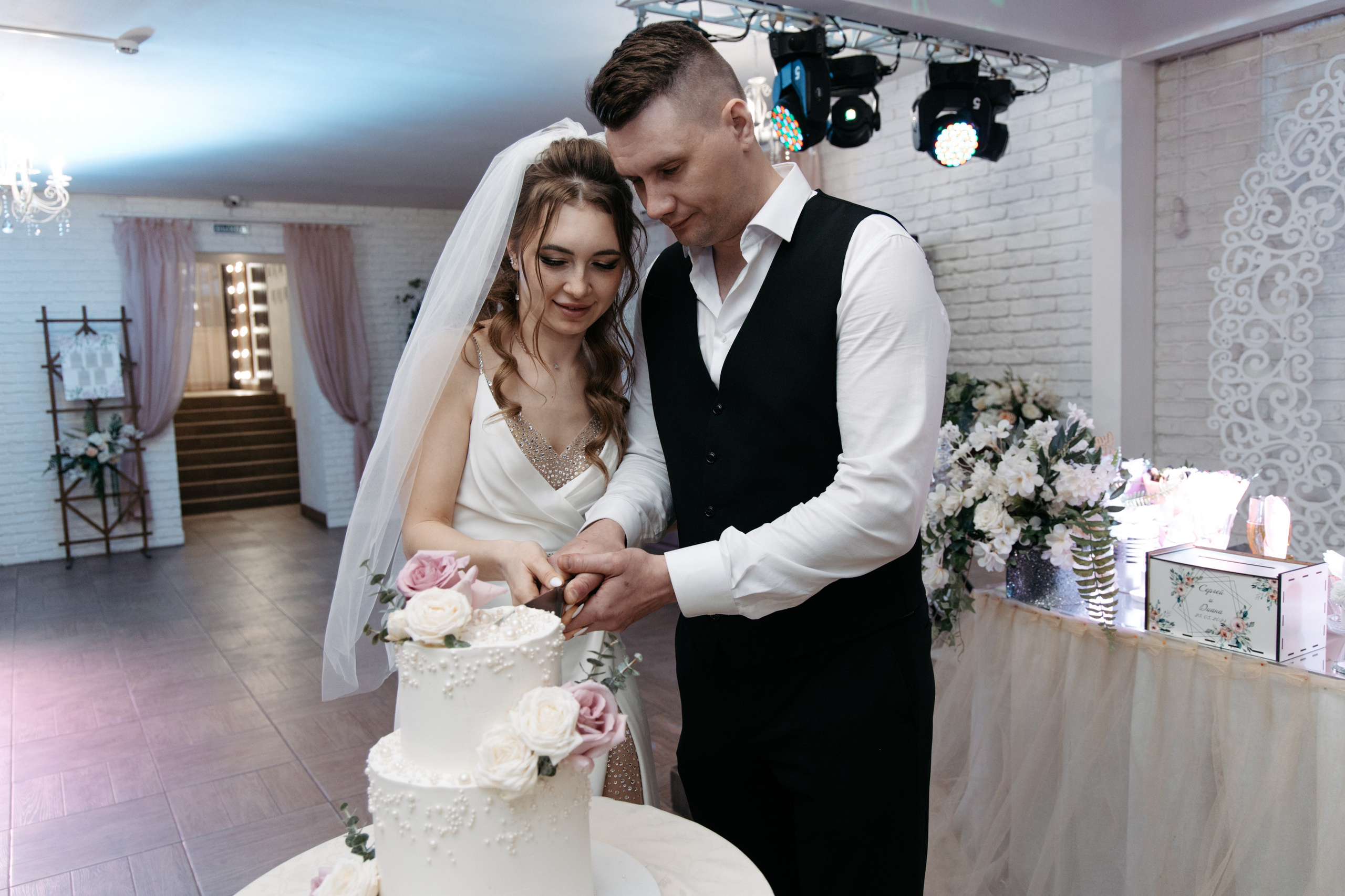 Диана и Сергей (полный день). Фотограф в Барнауле Юлия Садвокасова