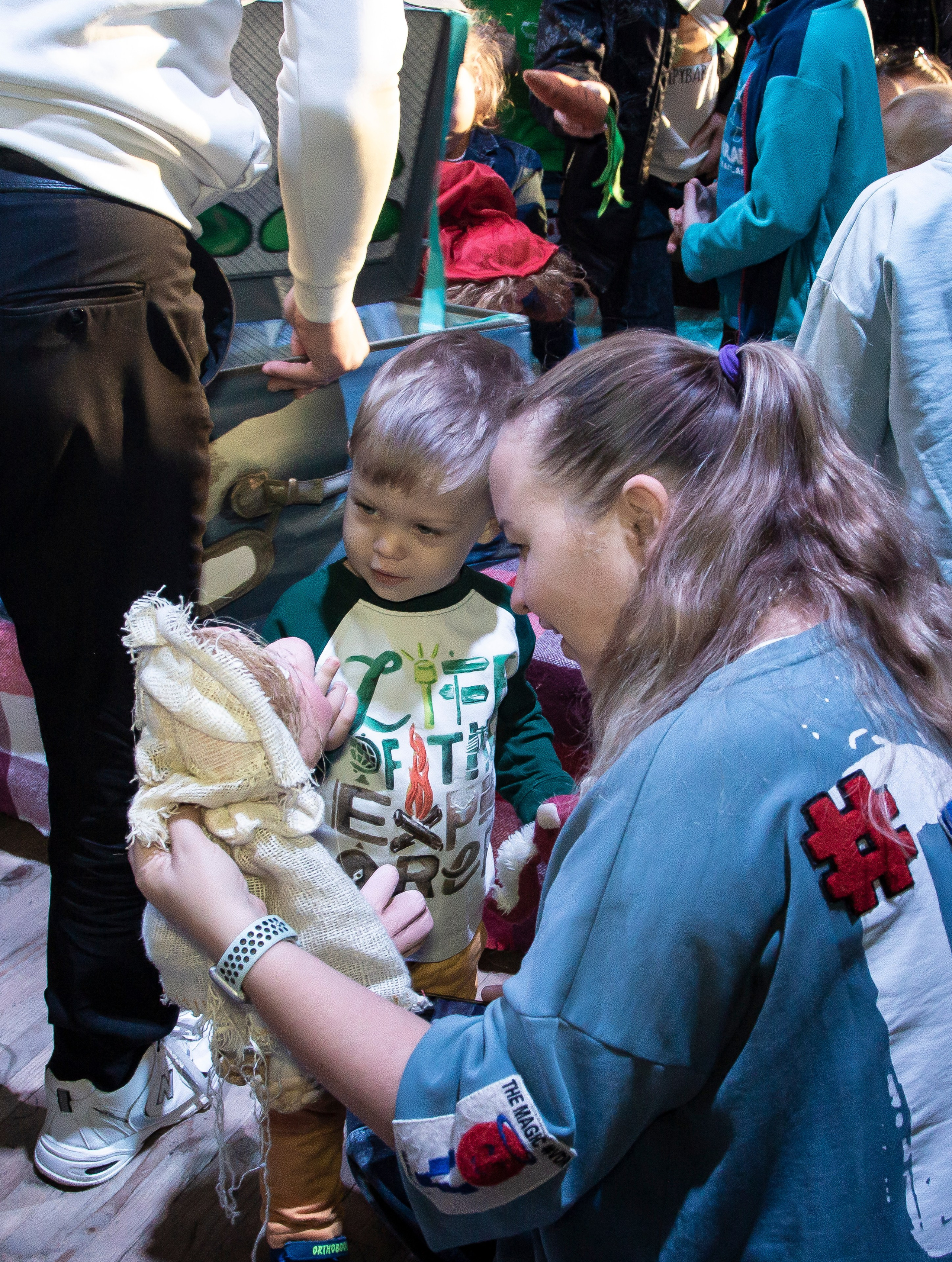 Спектакль театра Саквояж О Красной шапочке. Фотограф в Сочи Юрий Шептаев